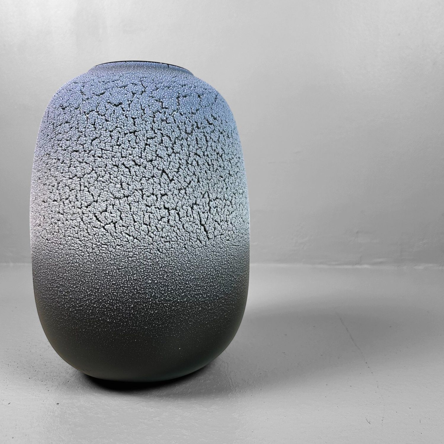 Elegant Japanese Shigaraki Ware Ikebana Flower Vase, 1970s, Japan.