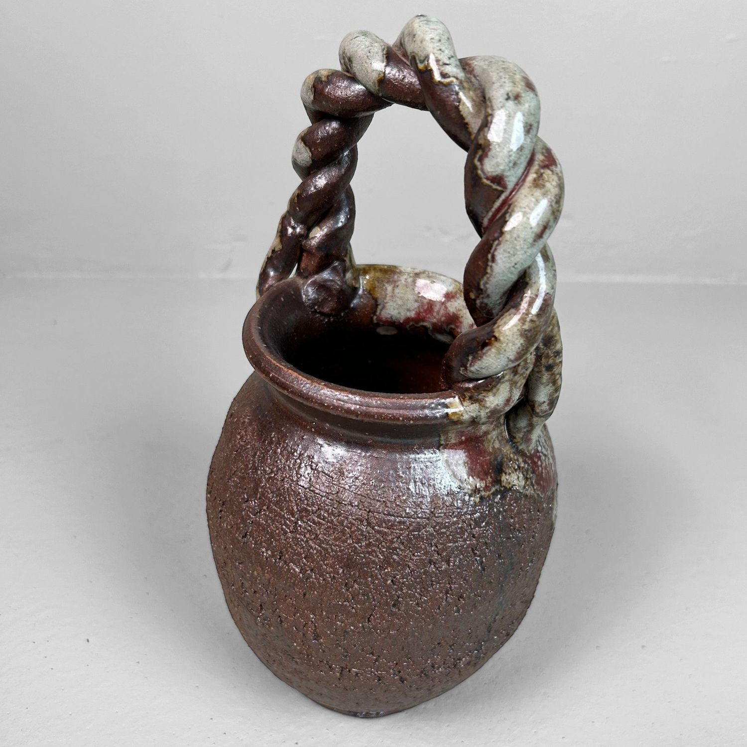 Prachtige Shigaraki Yaki Vaas , Japanse Ikebana, Jaren 60. Prachtige Shigaraki Yaki Vaas , Japanse Ikebana, Jaren 60.