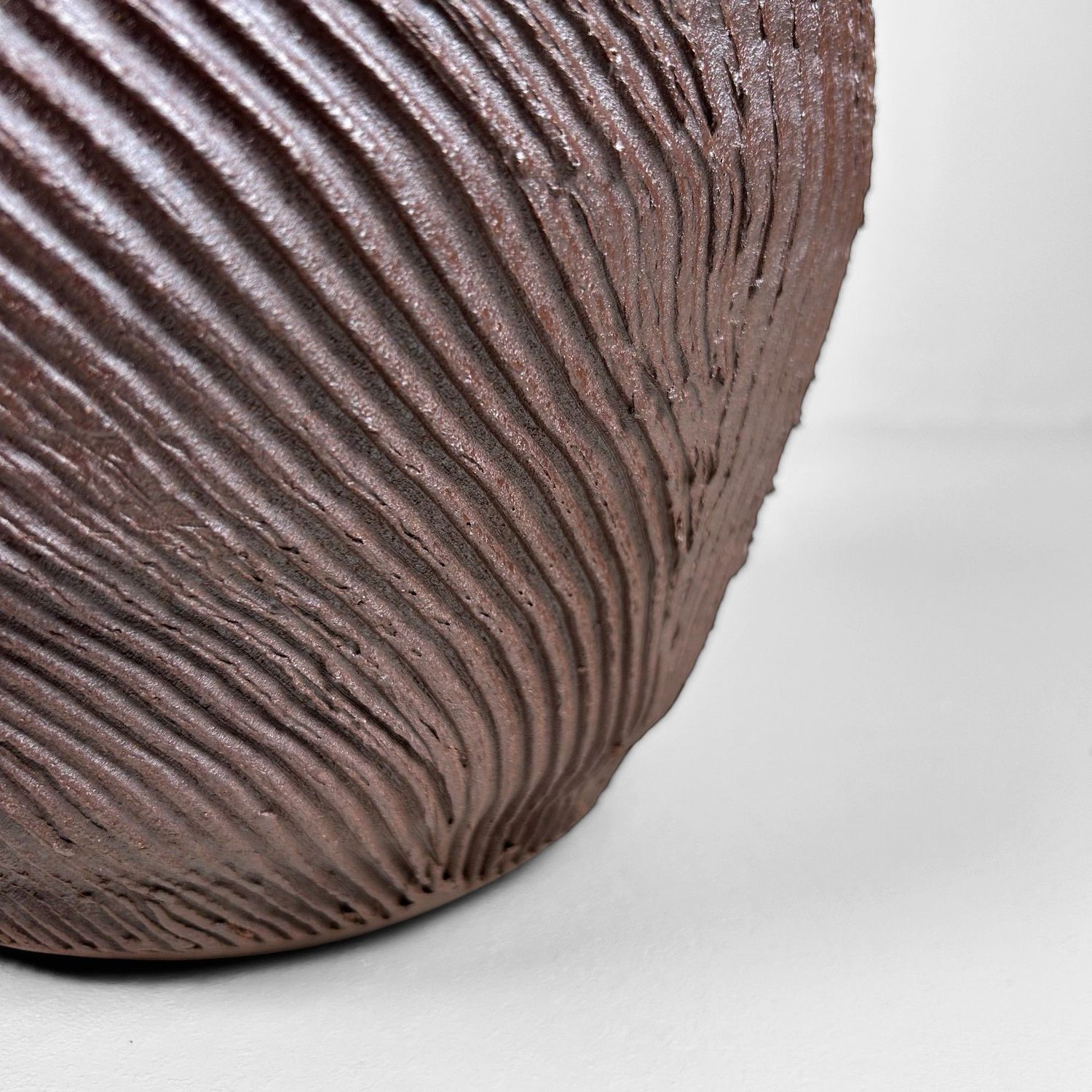 Vintage 'Anagama' Spiral Ikebana Japanese Flower Vase, 1970s.