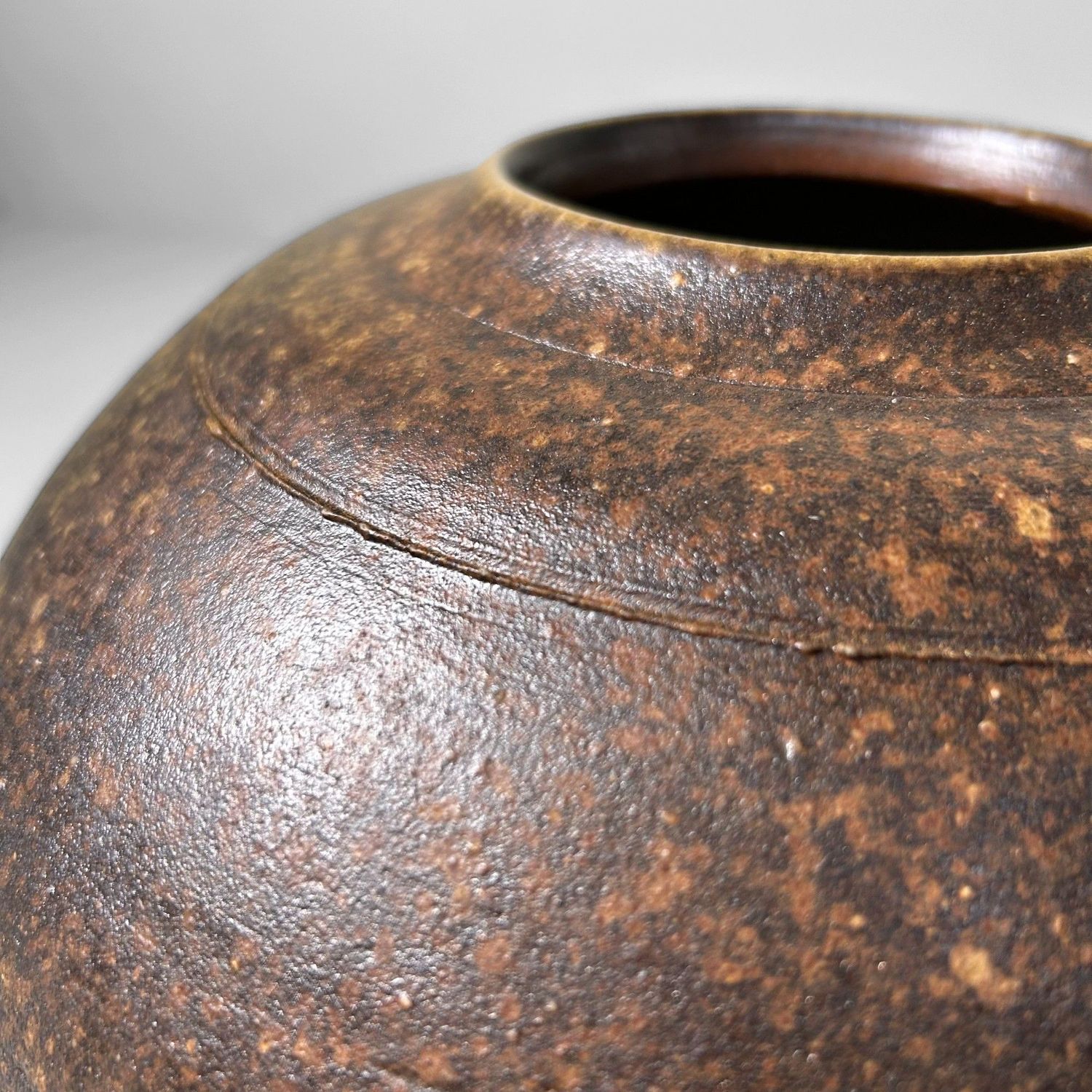 Authentic Bizen Ikebana Vase, Japan, 1960s.