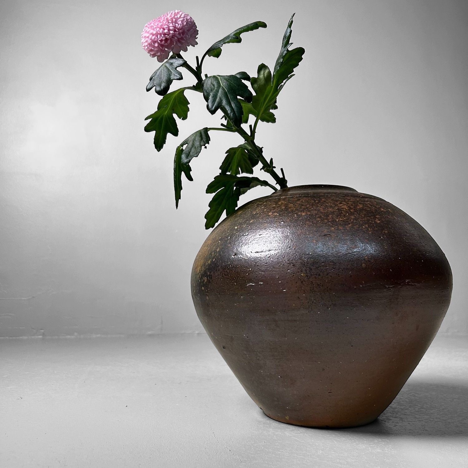 Authentic Bizen Ikebana Vase, Japan, 1960s.