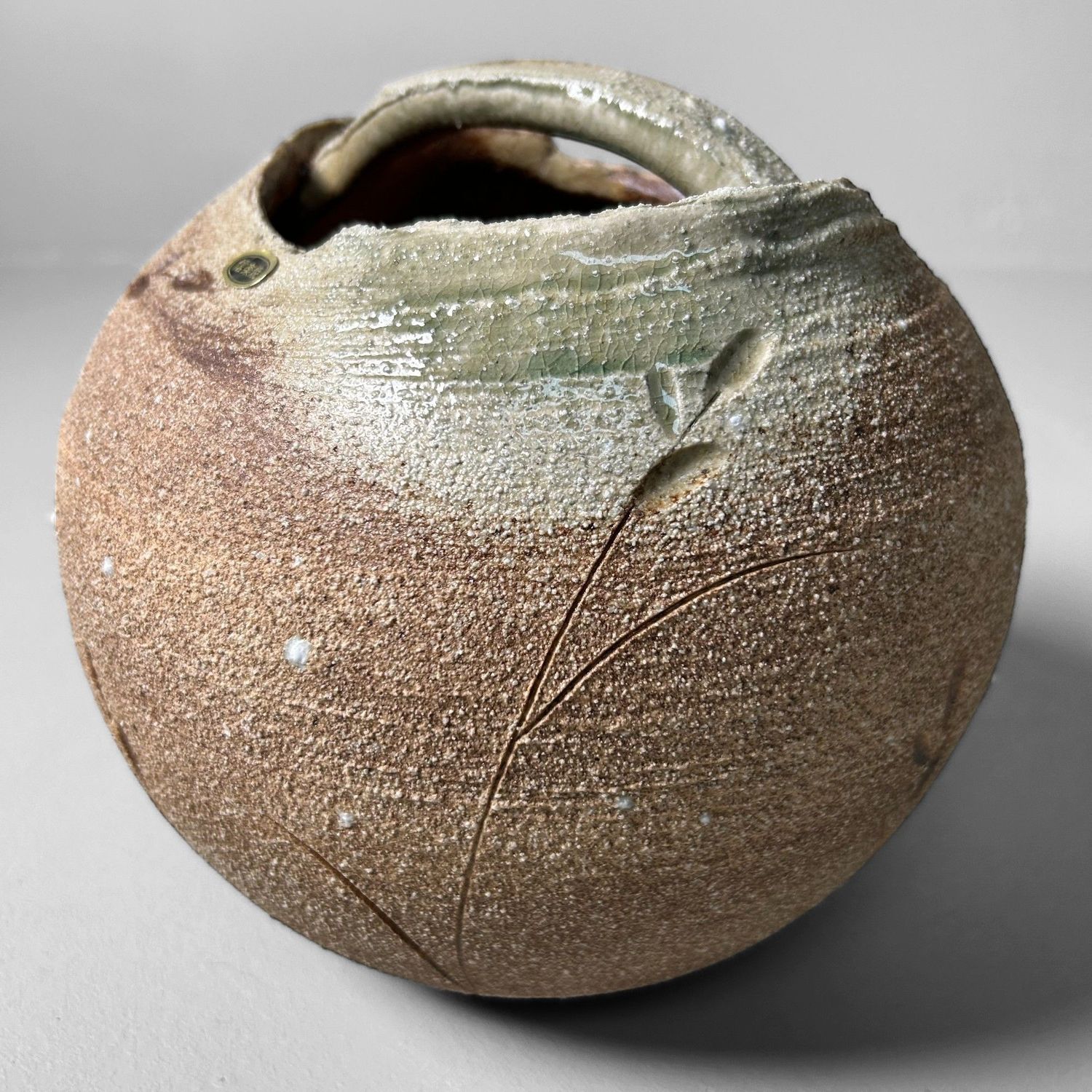 Organische Japanse Ikebana Bloemenvaas, Shigaraki Ware, Jaren '70.