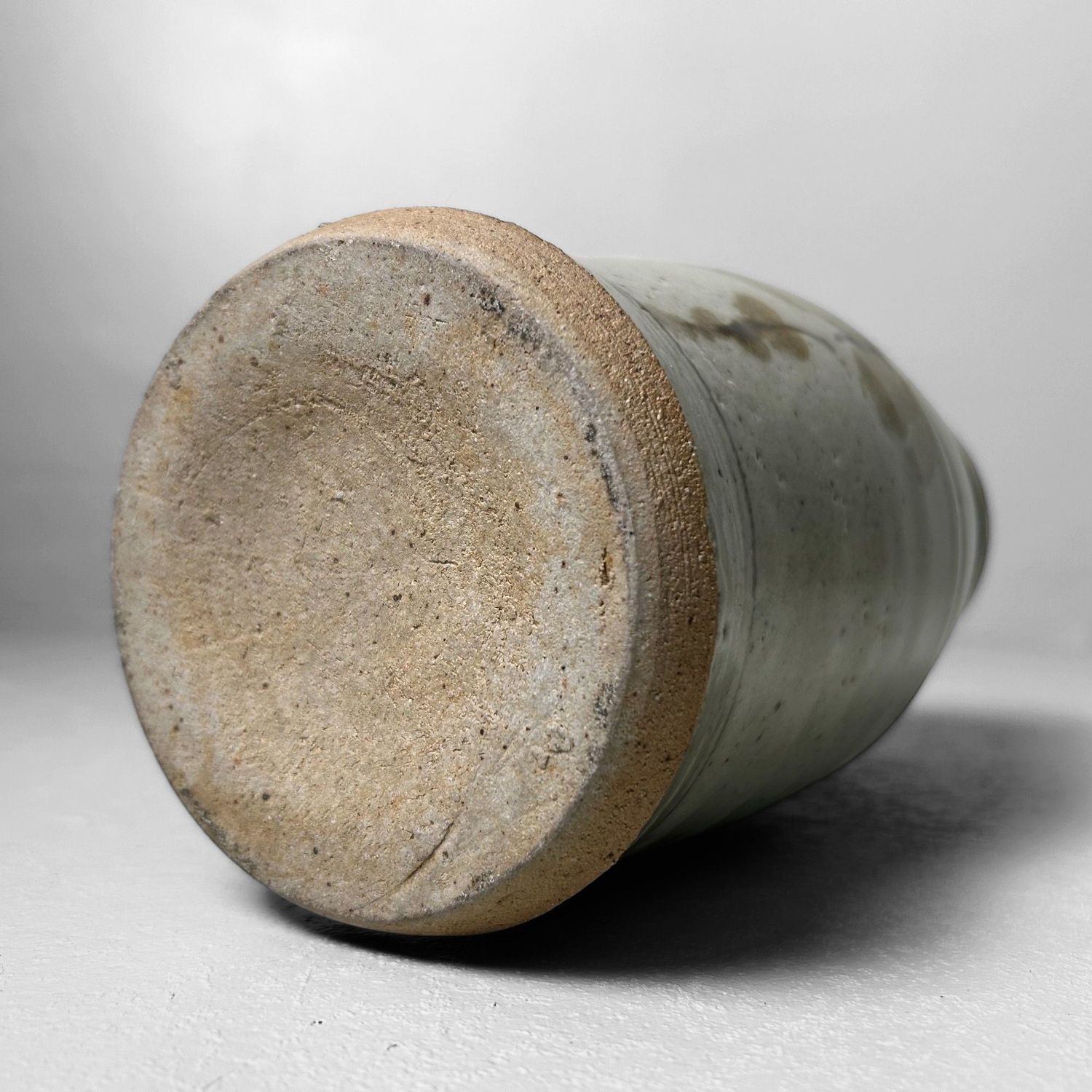 Stunning Handmade Japanese Ikebana Vase – Mashiko Studio Pottery, 1960s.