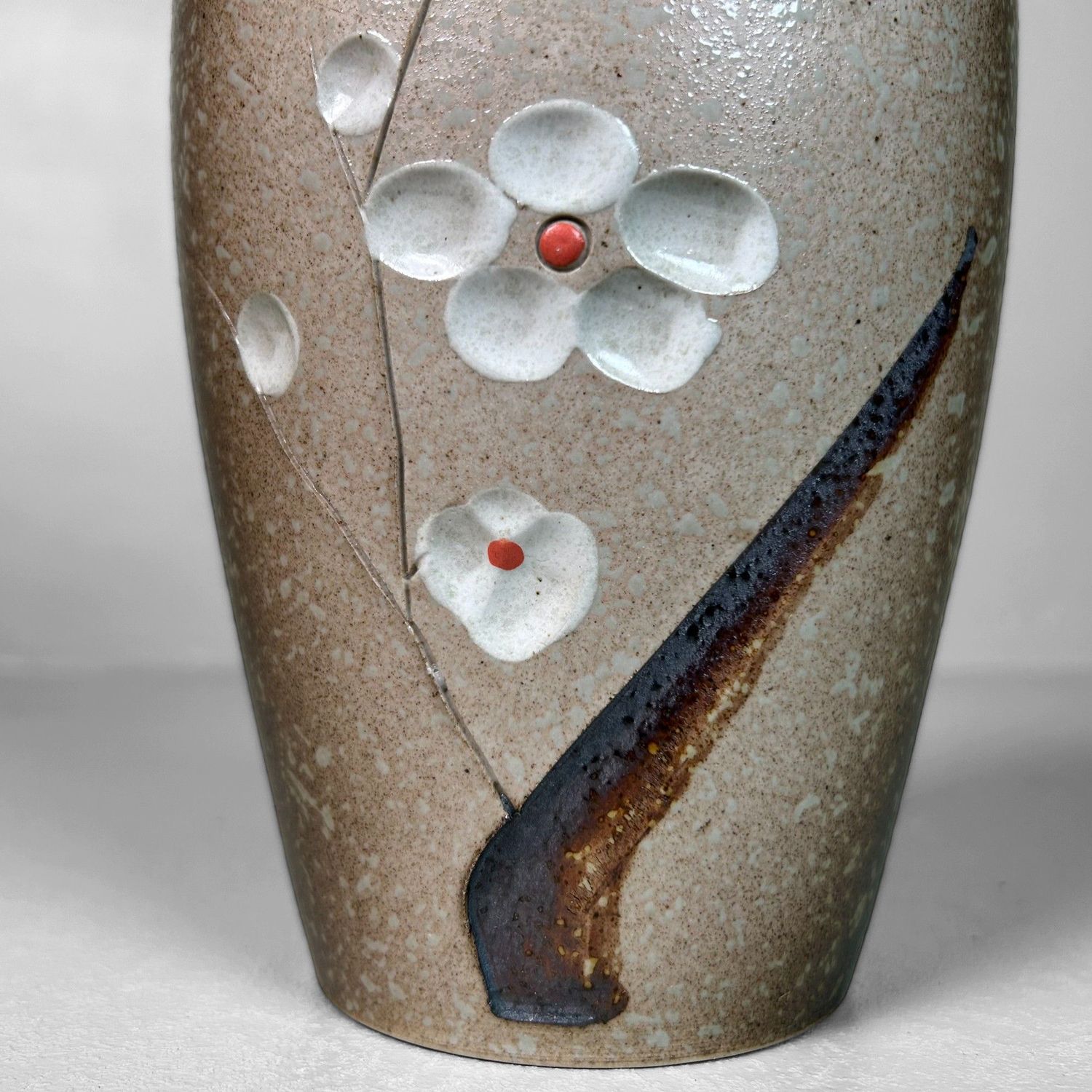 Japanse Ikebana Bloemenvaas, 'Sakura', Shigaraki, jaren '80.