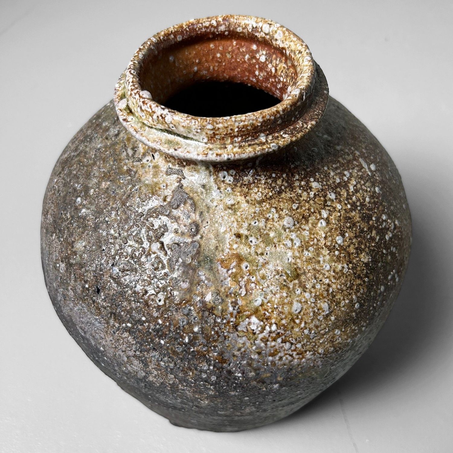 Japanese Ikebana Flower Vase, Shigaraki Yaki by Takahashi Shunsai.