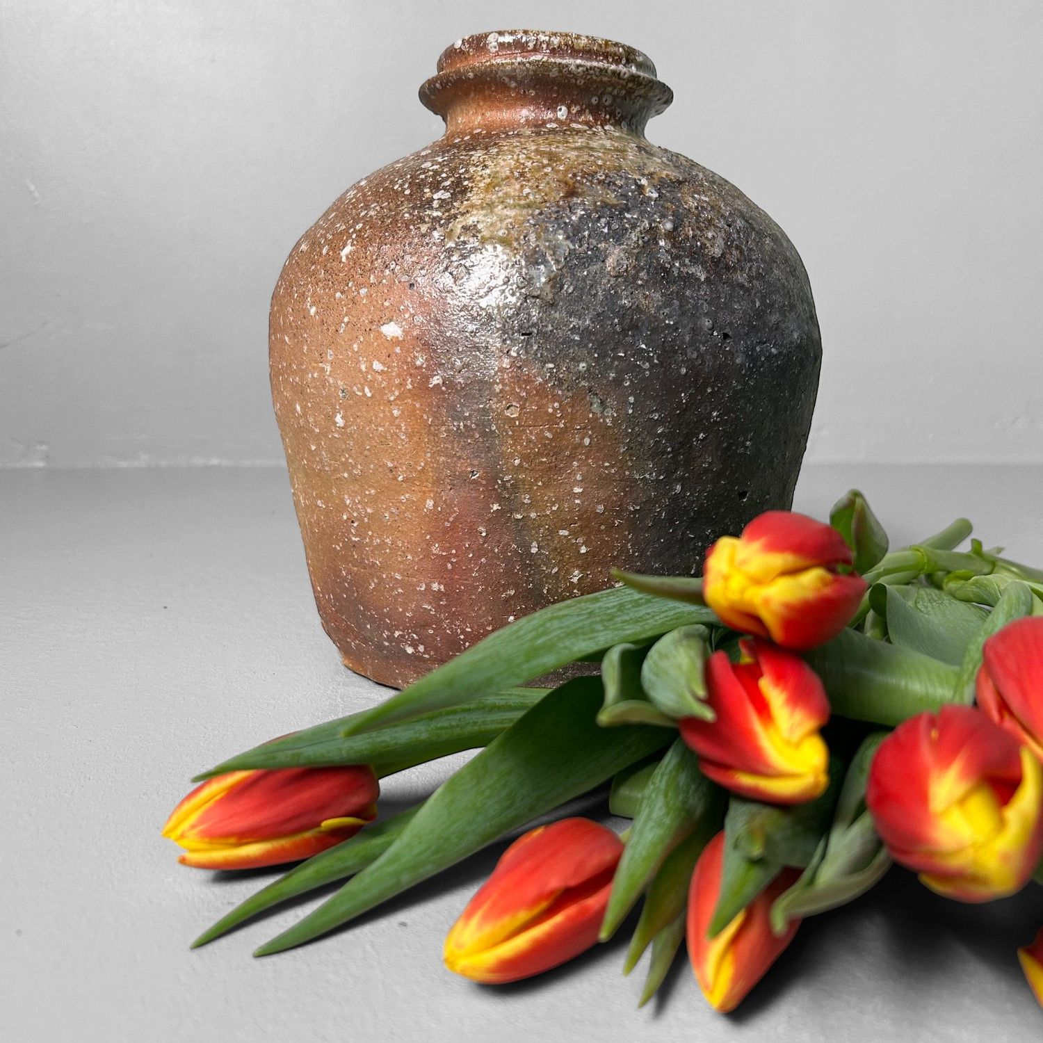 Japanese Ikebana Flower Vase, Shigaraki Yaki by Takahashi Shunsai.