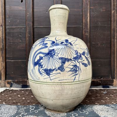 Stylish Antique Japanese Ikebana Vase, Meiji Period.