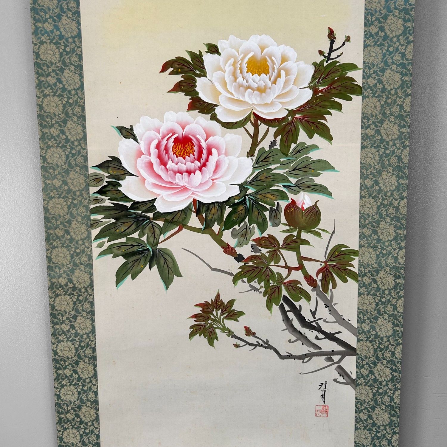 Japanese Kakejiku, Hand-Painted Flower Scroll, Shōwa Period.