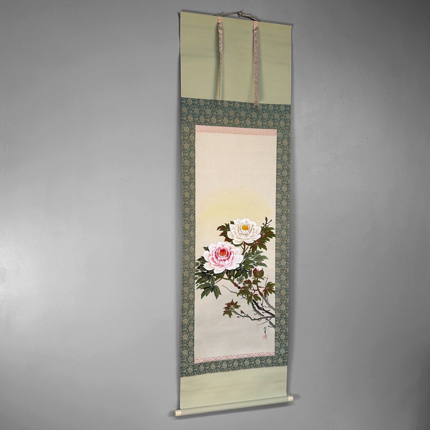 Japanese Kakejiku, Hand-Painted Flower Scroll, Shōwa Period.