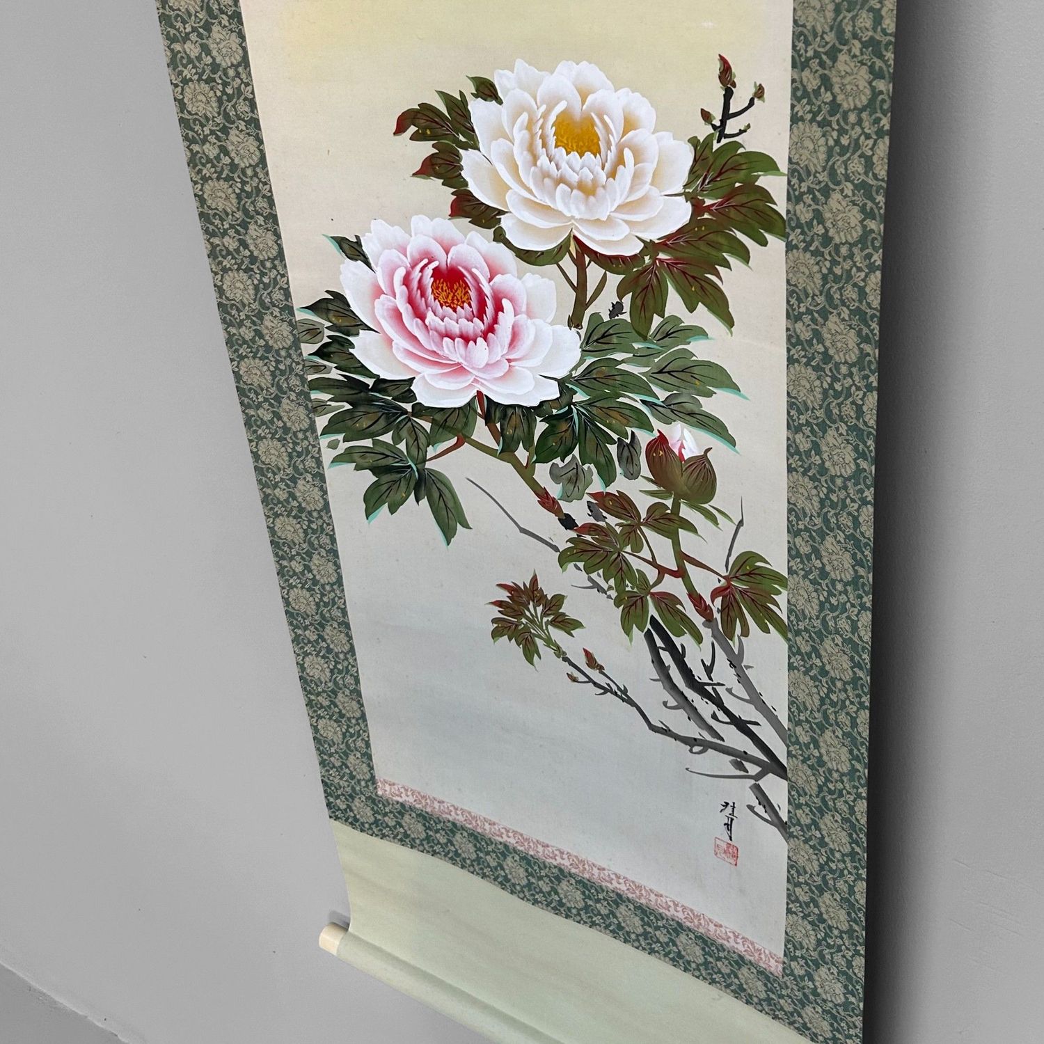Japanese Kakejiku, Hand-Painted Flower Scroll, Shōwa Period.