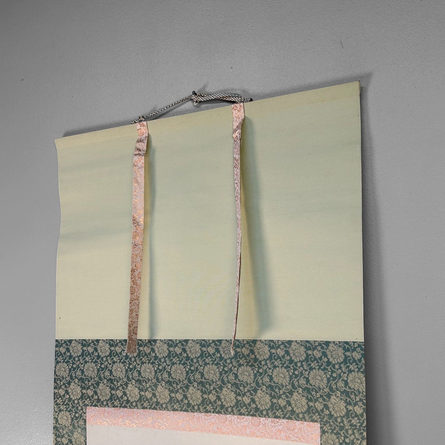 Japanese Kakejiku, Hand-Painted Flower Scroll, Shōwa Period.