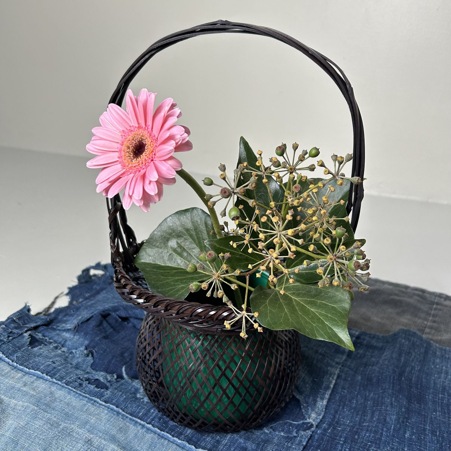 Vintage Hanakago (花籠), Bamboo Ikebana Basket, 1950s.