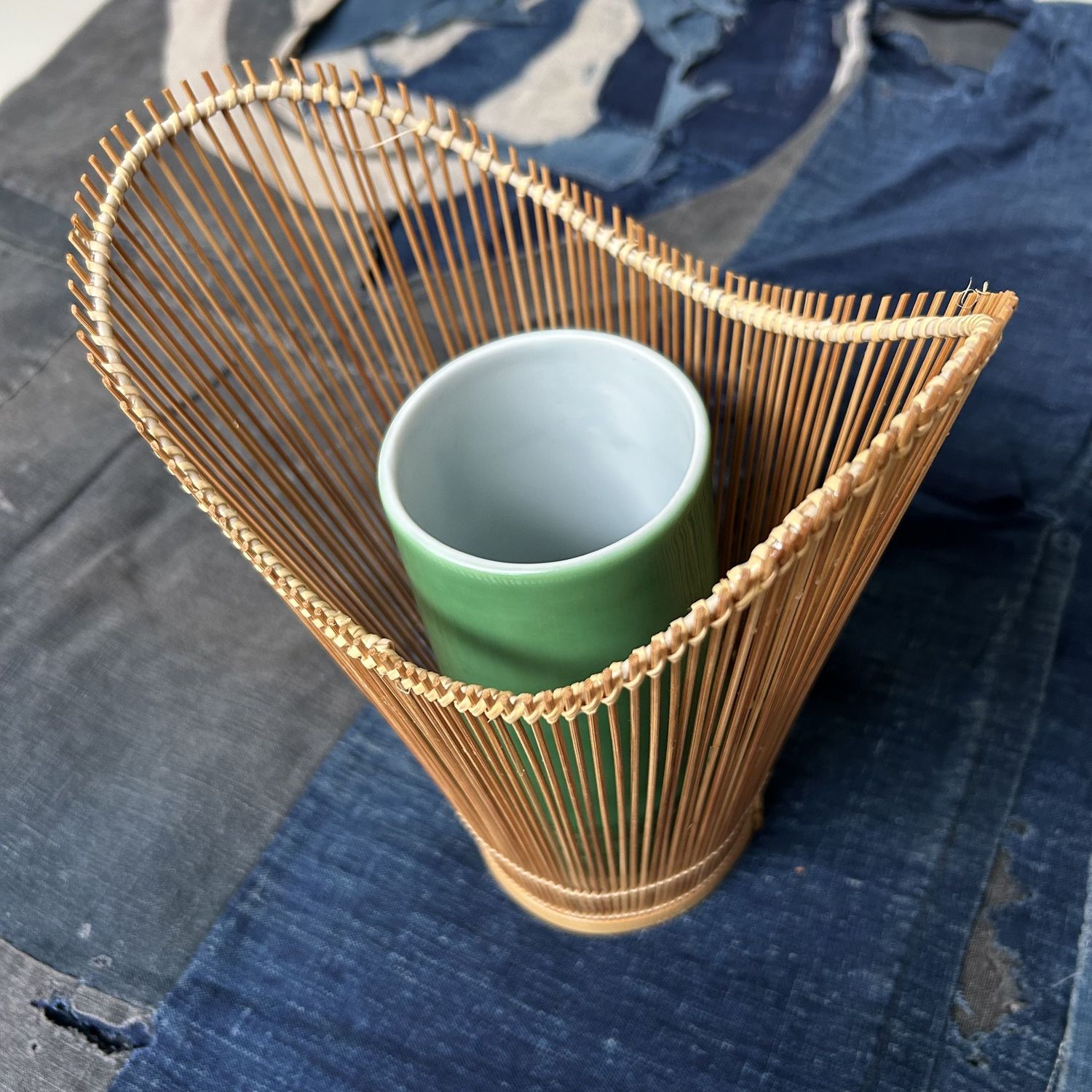 ​Vintage Hanakago (花籠), Bamboe Ikebana Mand, jaren '60.