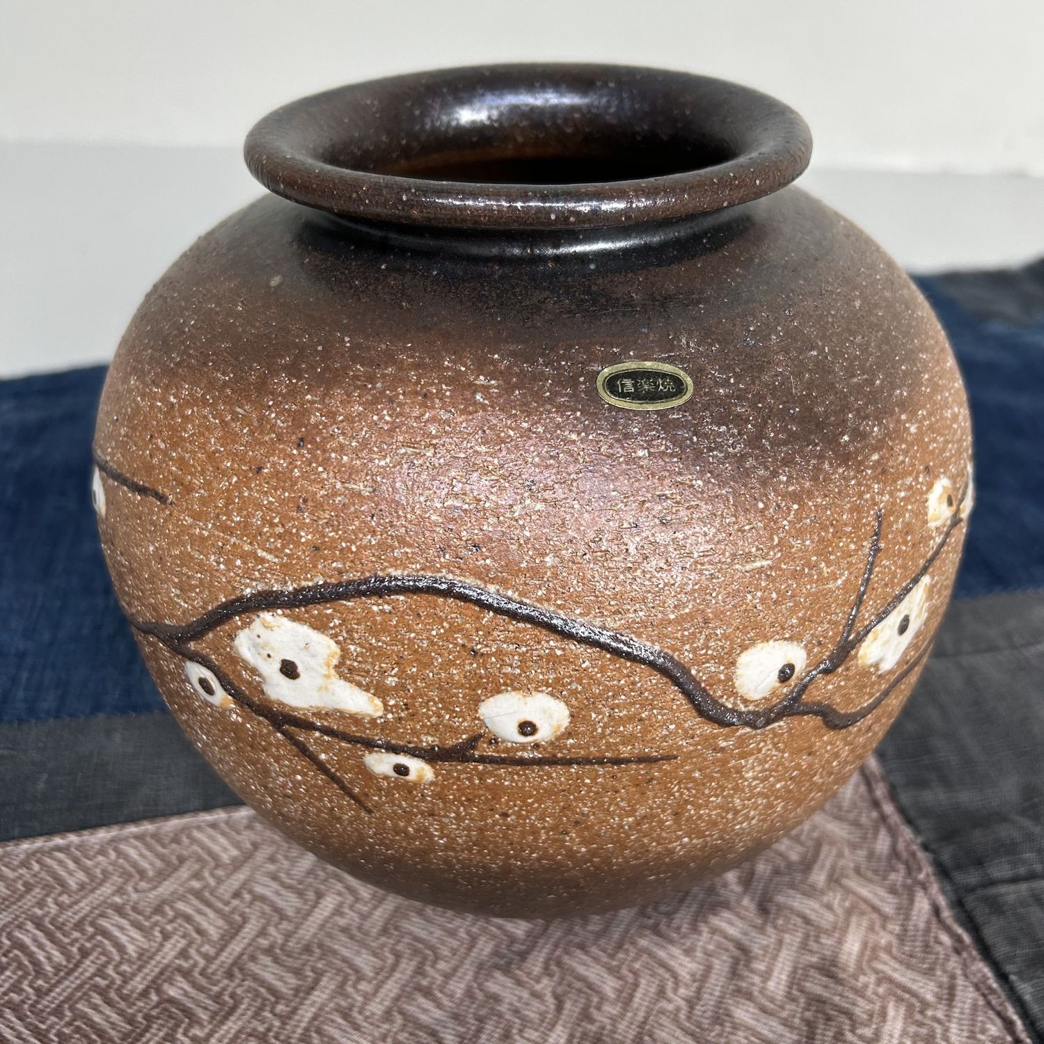 Japanse Ikebana Bloemenvaas, 'Sakura', Shigaraki, Jaren 70.