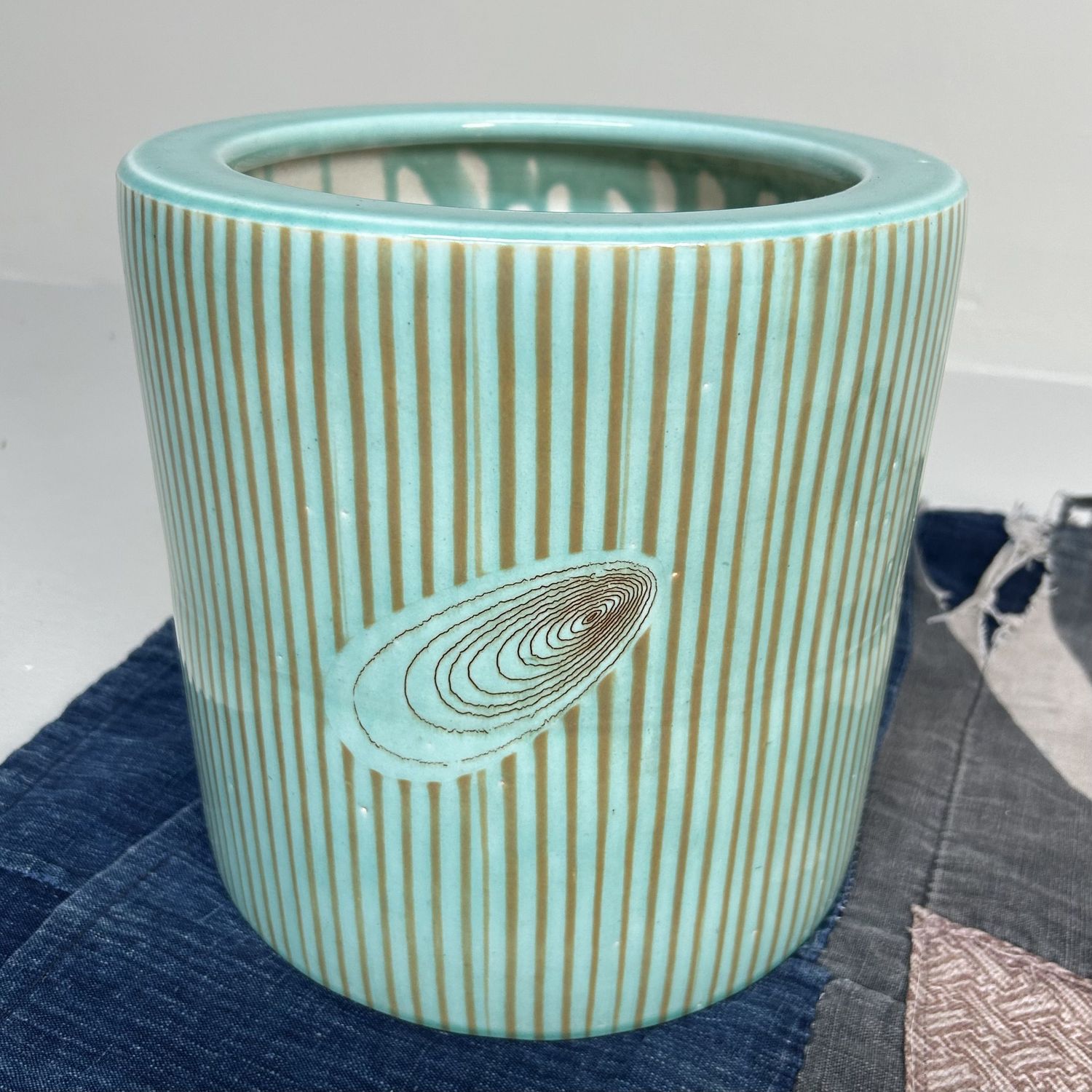 Vintage Hibachi, Plant Stand, Turquoise Glazed Ceramic, Japan, 1970s.
