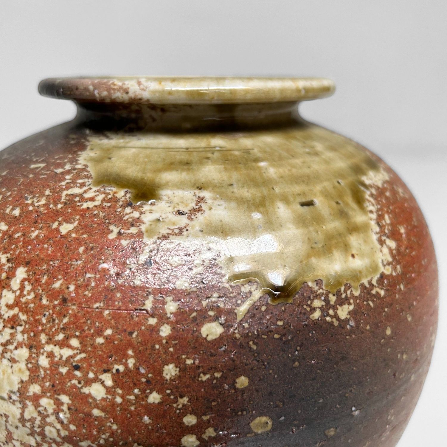 Vintage Shigaraki Ikebana Bloemenvaas, Japan.