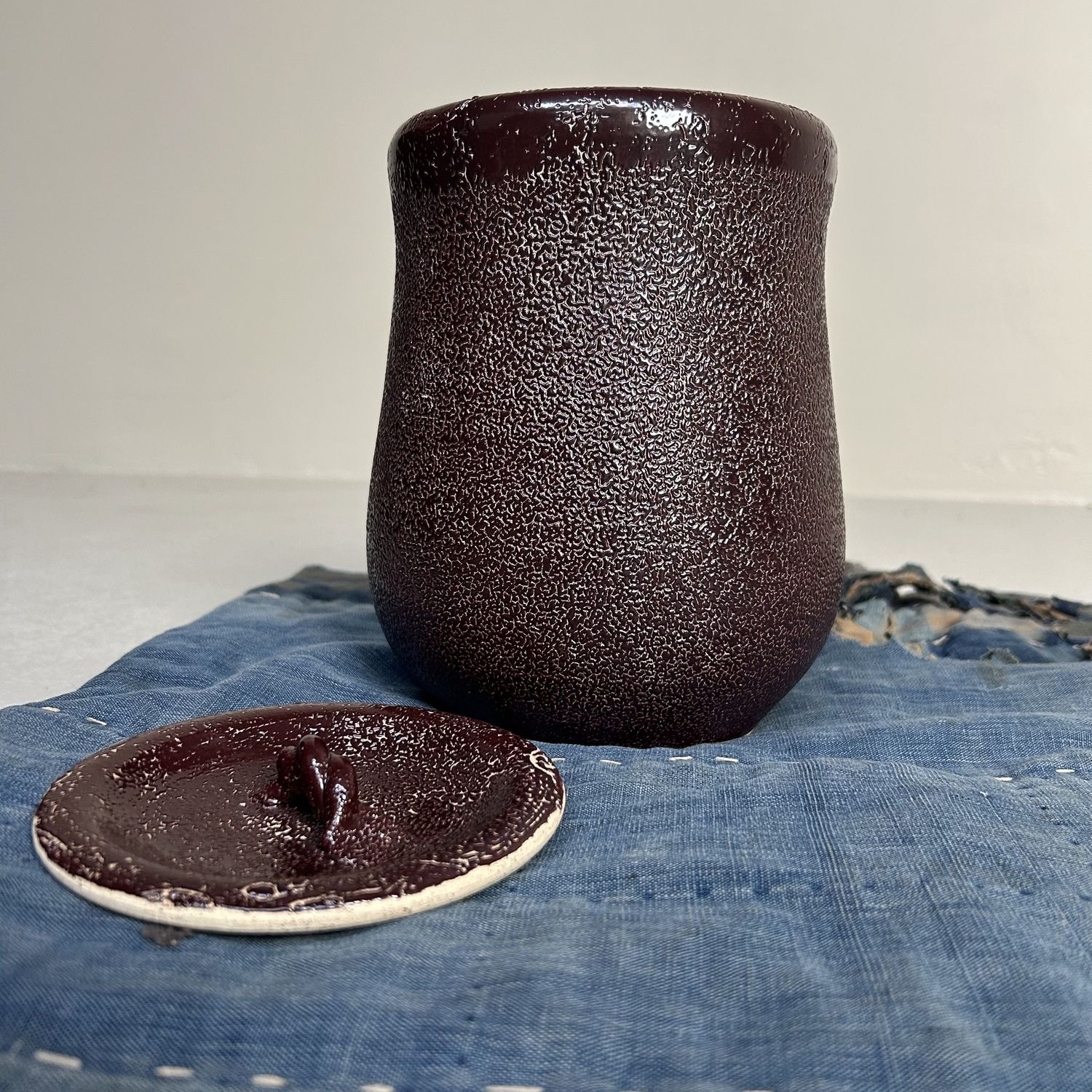 Mizusashi – Japanese Water Pot for the Tea Ceremony by Noma Gazan, 1960s. Mizusashi – Japanese Water Pot for the Tea Ceremony by Noma Gazan, 1960s.