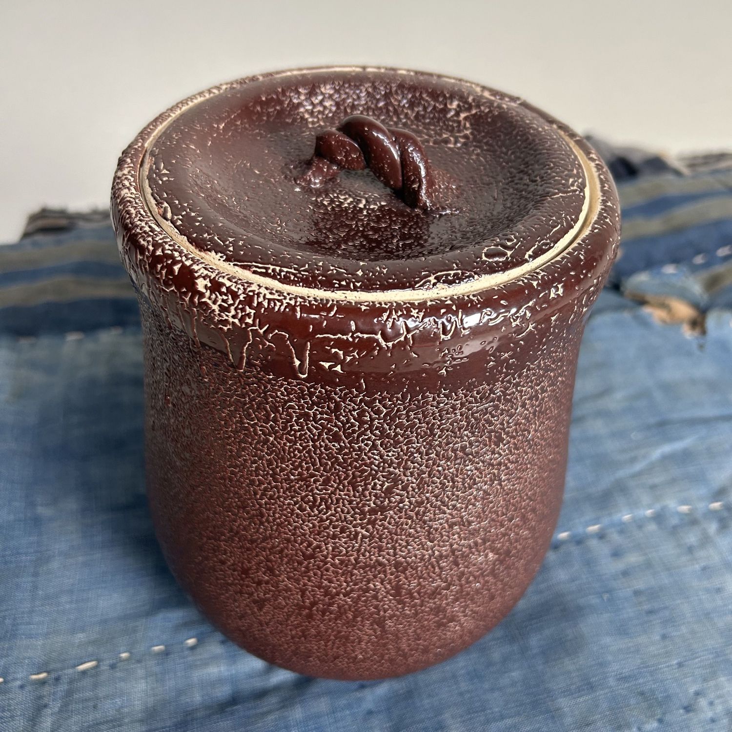 Mizusashi – Japanese Water Pot for the Tea Ceremony by Noma Gazan, 1960s. Mizusashi – Japanese Water Pot for the Tea Ceremony by Noma Gazan, 1960s.