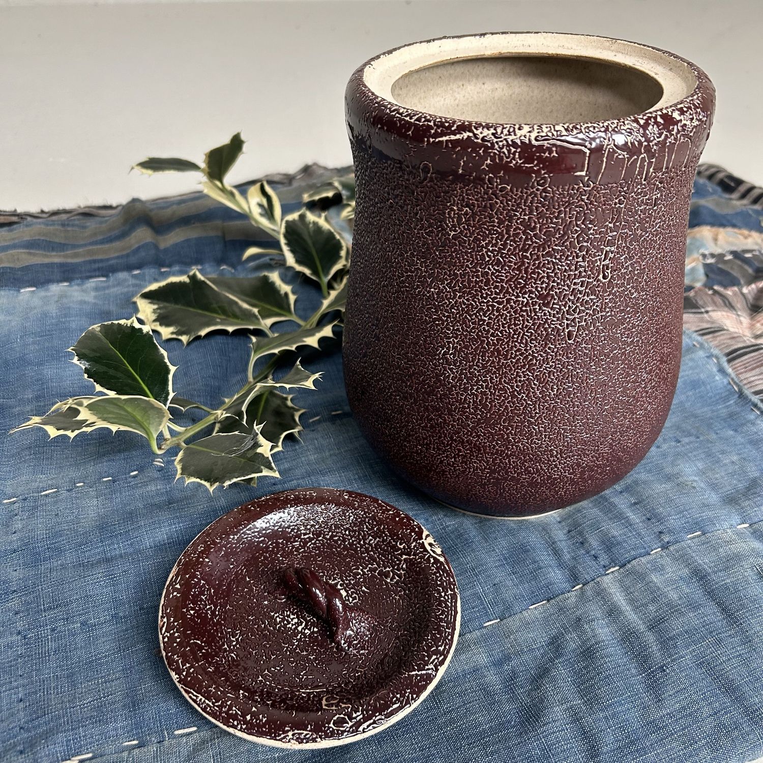 Mizusashi – Japanese Water Pot for the Tea Ceremony by Noma Gazan, 1960s. Mizusashi – Japanese Water Pot for the Tea Ceremony by Noma Gazan, 1960s.