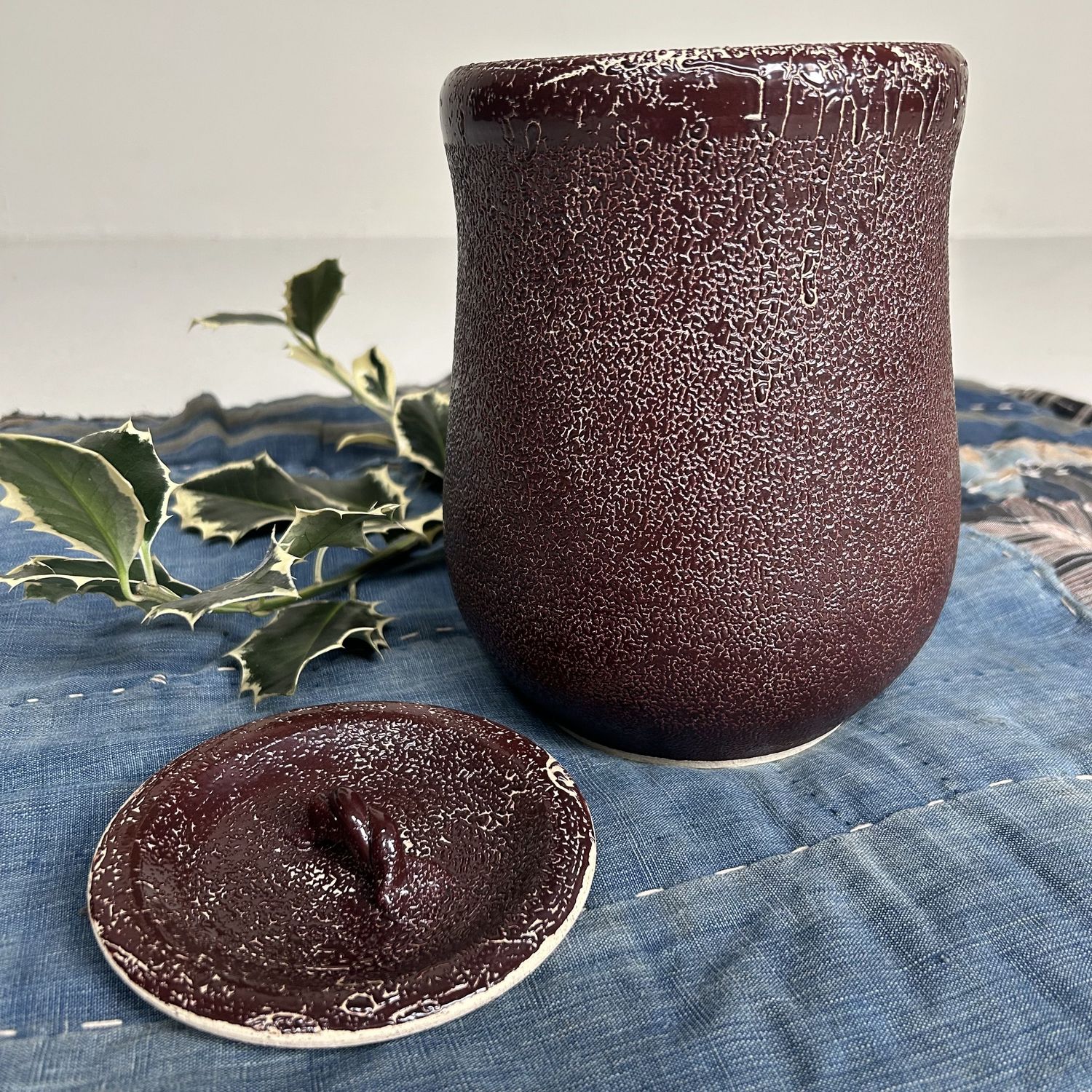 Mizusashi – Japanese Water Pot for the Tea Ceremony by Noma Gazan, 1960s. Mizusashi – Japanese Water Pot for the Tea Ceremony by Noma Gazan, 1960s.