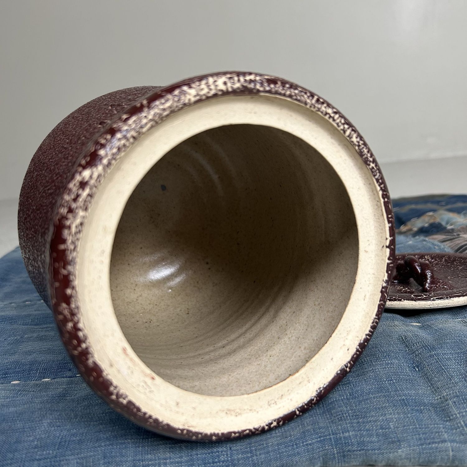Mizusashi – Japanese Water Pot for the Tea Ceremony by Noma Gazan, 1960s. Mizusashi – Japanese Water Pot for the Tea Ceremony by Noma Gazan, 1960s.