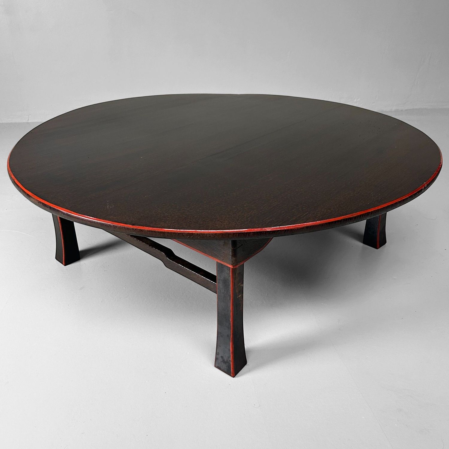 Round Low Table, Taisho Period, Shigeta Saitama, Japan.