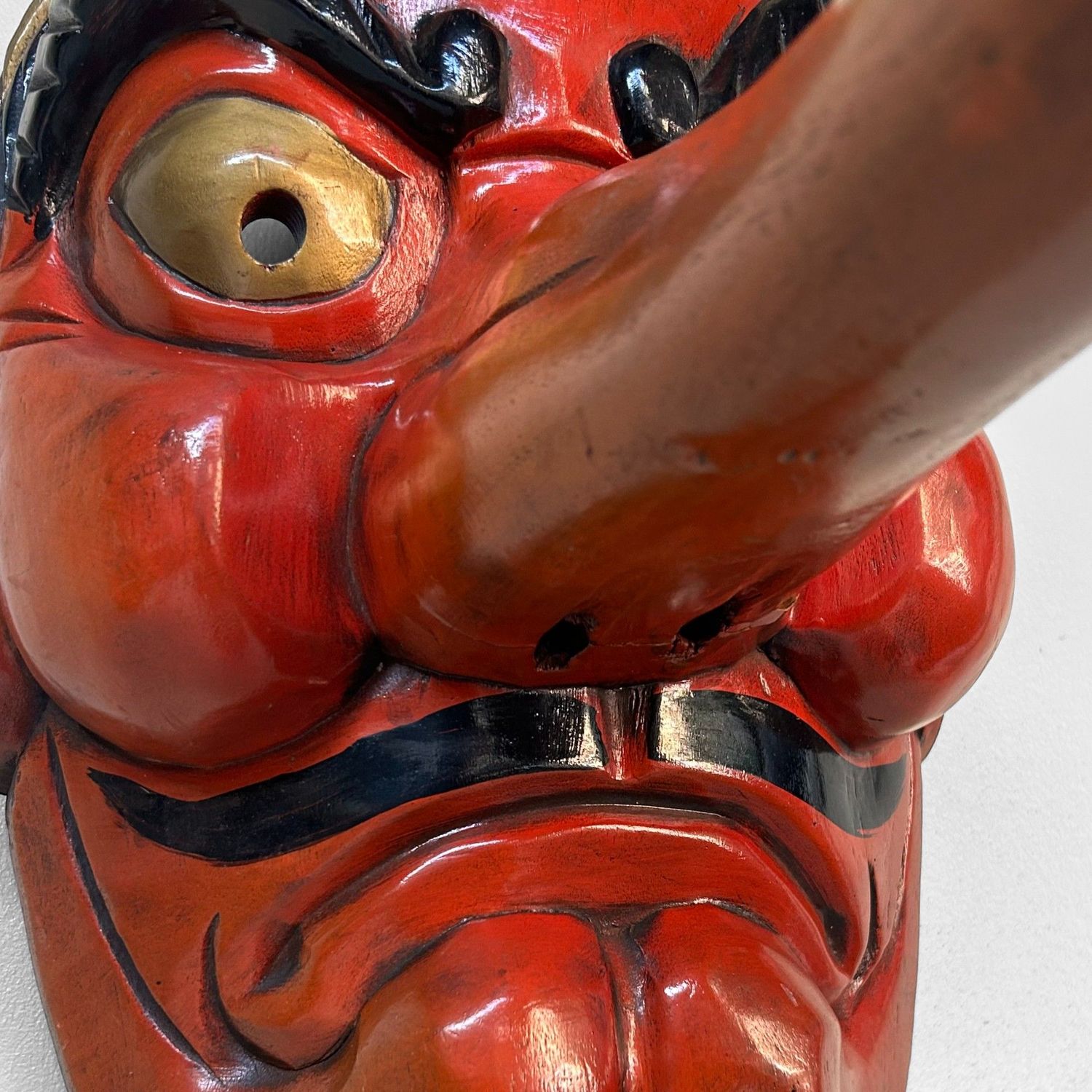 Vintage Handgesneden Tengu Masker, jaren 50, Japan.