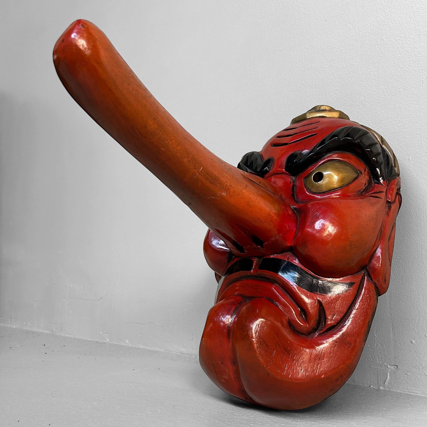 Vintage Handgesneden Tengu Masker, jaren 50, Japan.