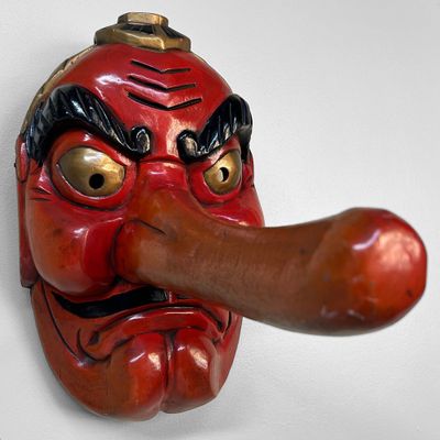 Vintage Handgesneden Tengu Masker, jaren 50, Japan.
