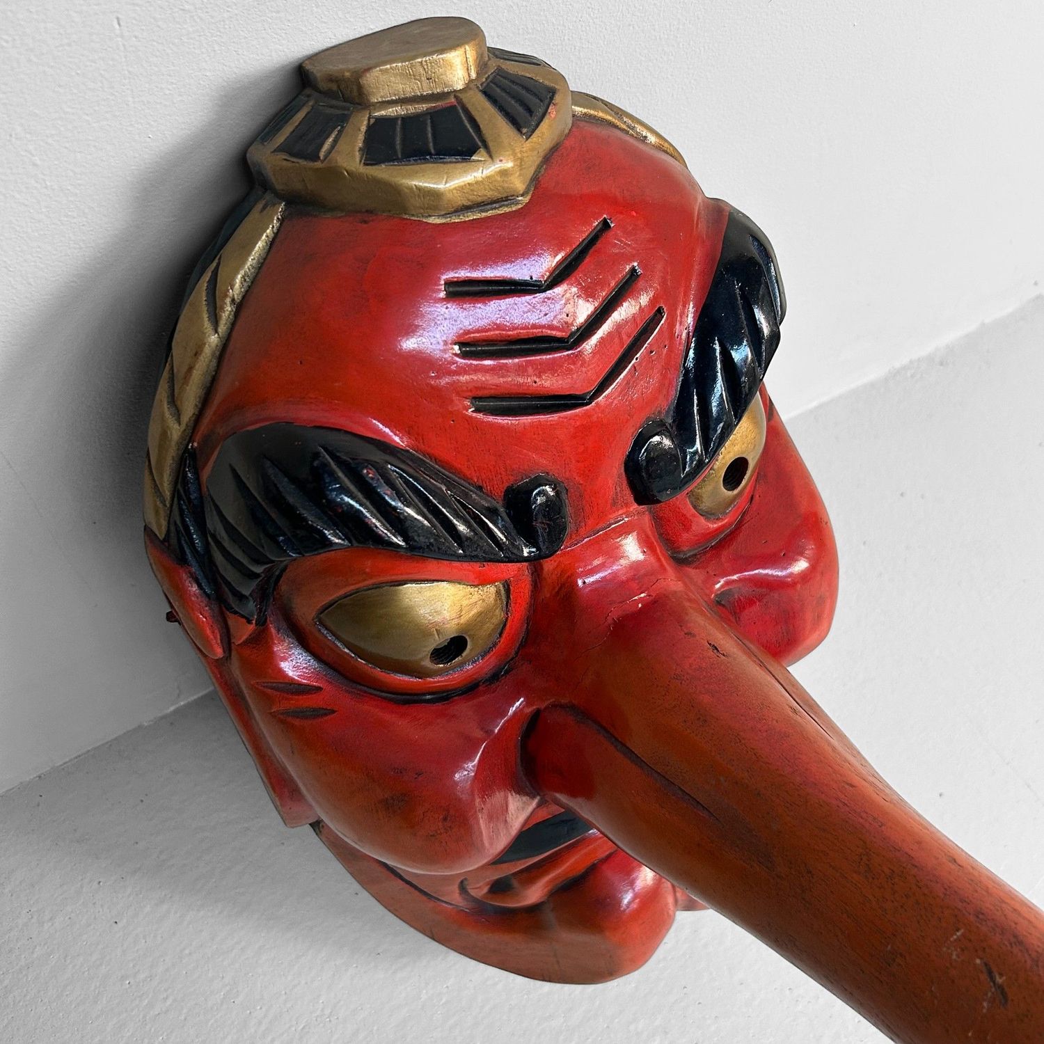 Vintage Handgesneden Tengu Masker, jaren 50, Japan.