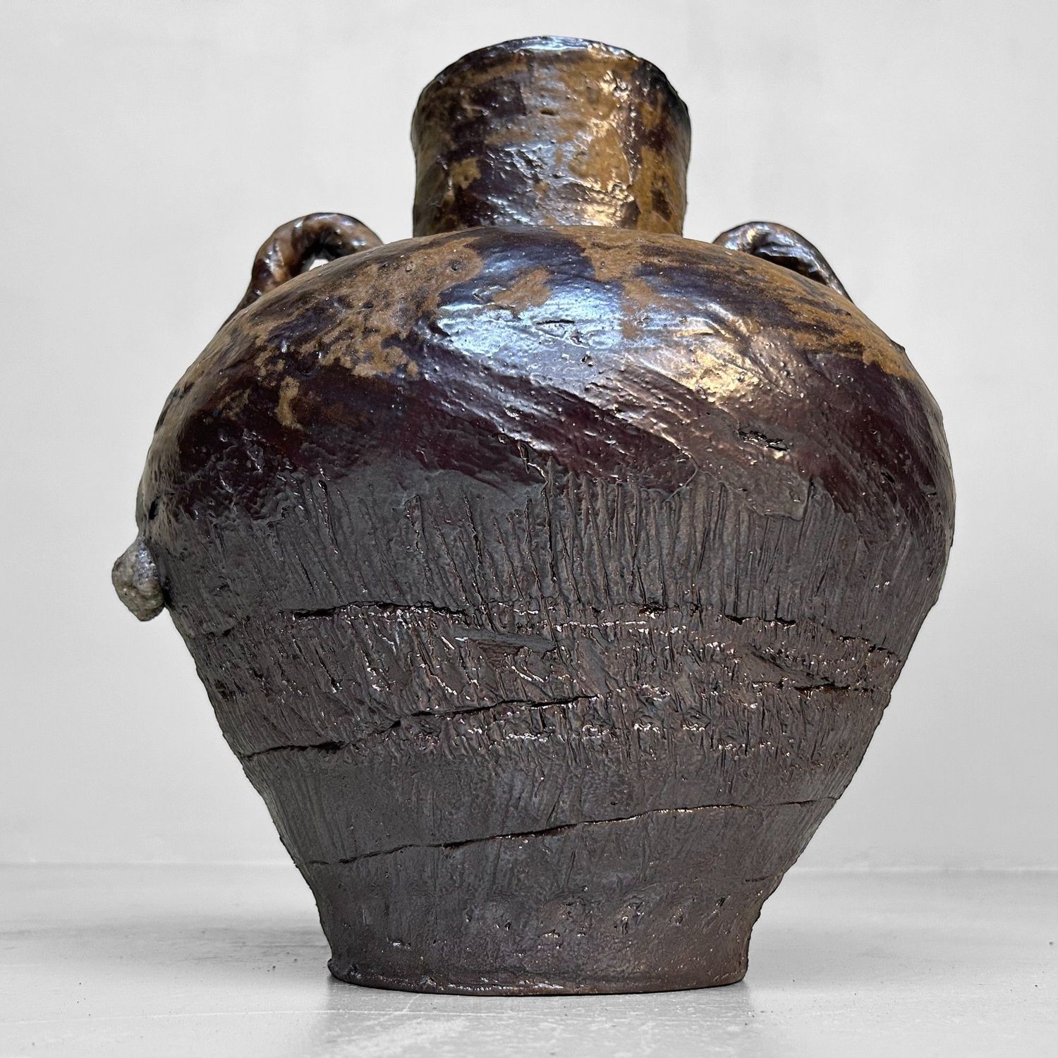Organic Ikebana Flower Vase, Tokoname Ware, 1950s. Organic Ikebana Flower Vase, Tokoname Ware, 1950s.