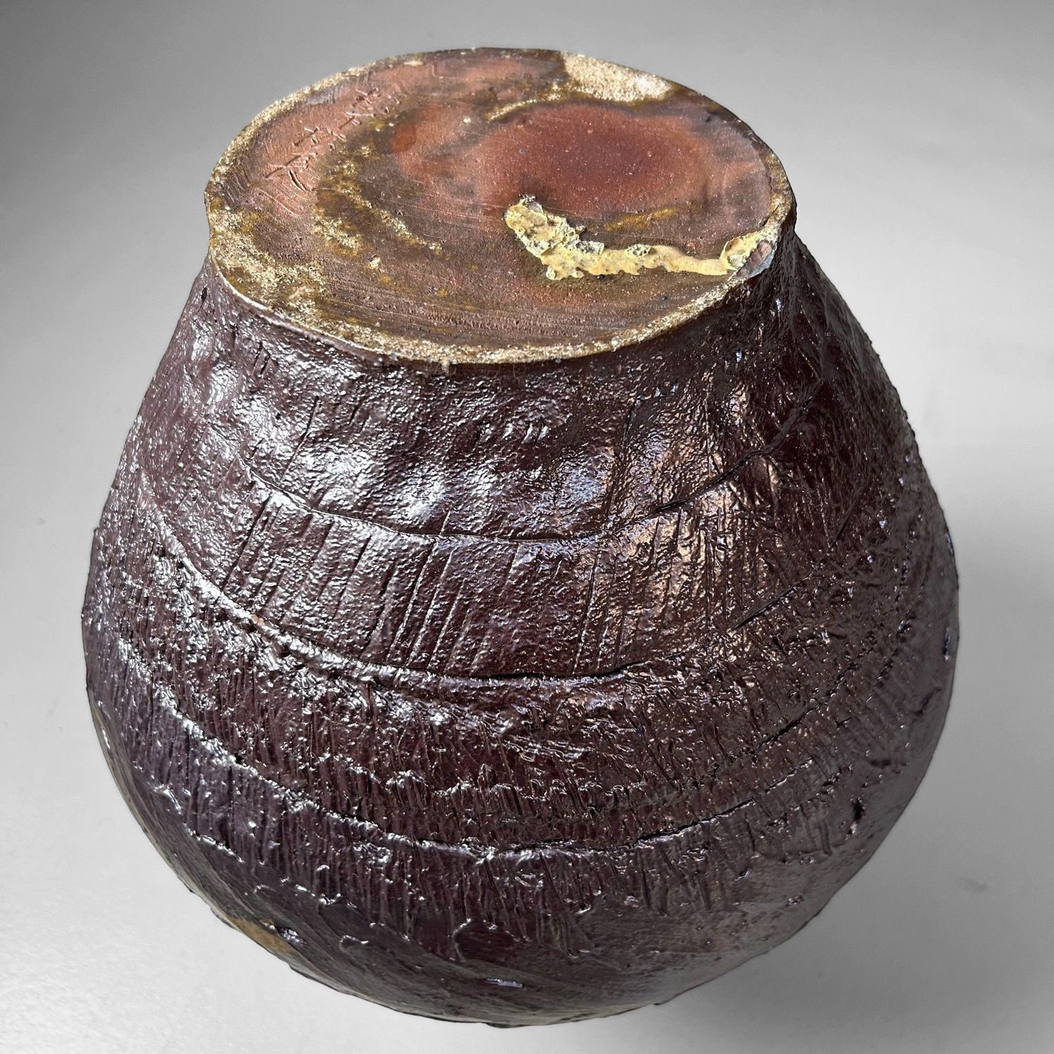 Organic Ikebana Flower Vase, Tokoname Ware, 1950s. Organic Ikebana Flower Vase, Tokoname Ware, 1950s.