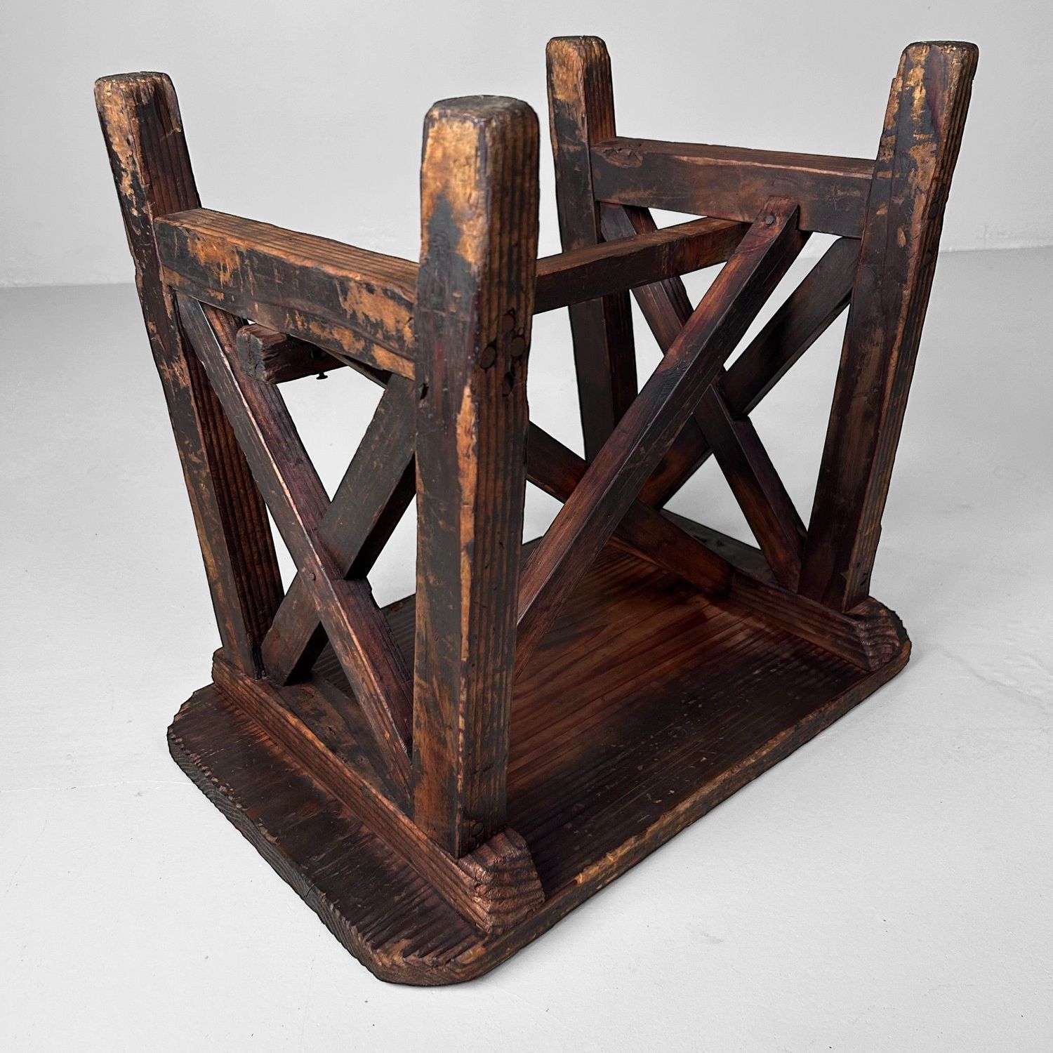 Minimalist Wooden Stool, 1920s, Japanese Mingei Style.