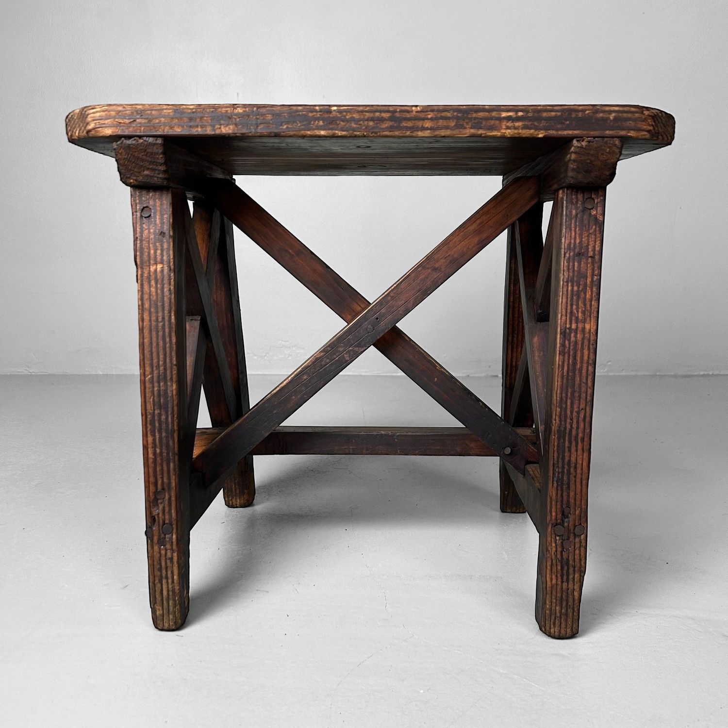 Minimalist Wooden Stool, 1920s, Japanese Mingei Style.