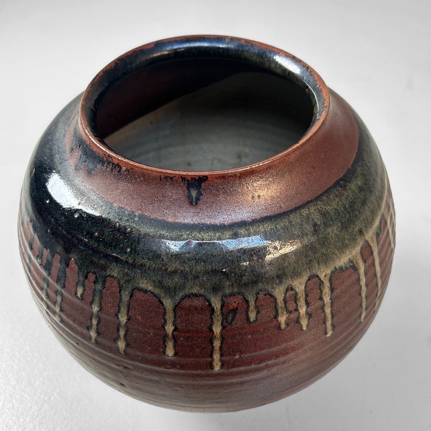 Ceramic Ikebana Vase by Miaki Yamaoka, Kobushi Yaki, Hokkaido.