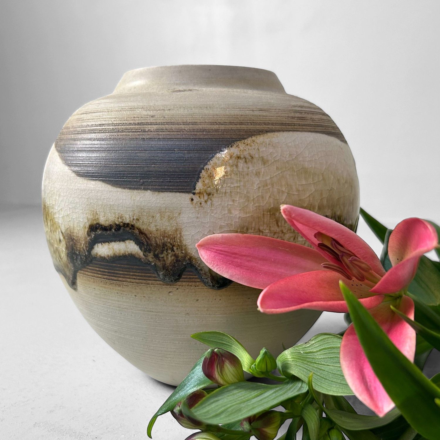 Japanese Ikebana Vase by Masafumi Fujihira, Kyoyaki, 1960s.