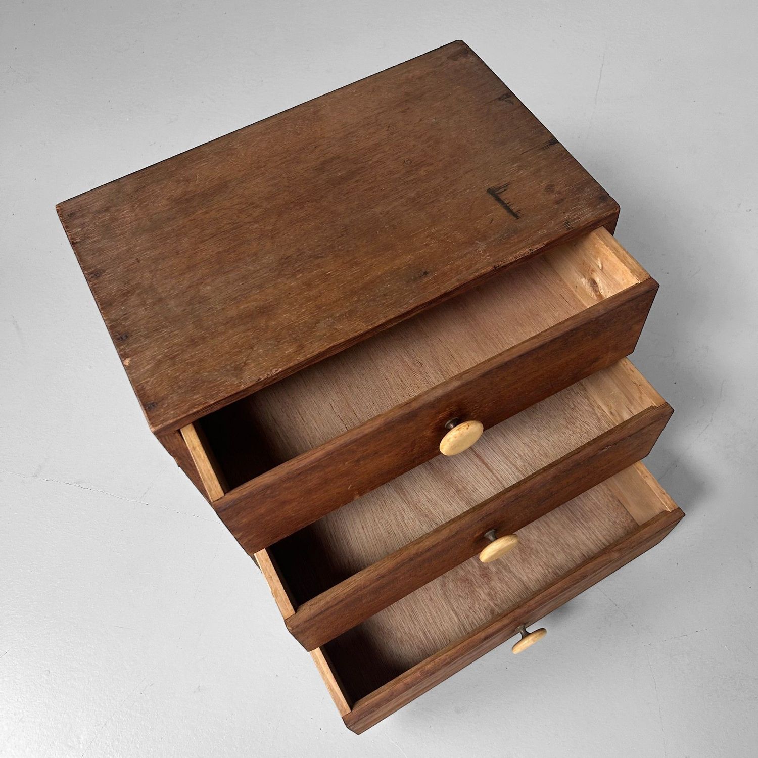 Kleine Haribako, Japans Ladekastje, Jaren '50.