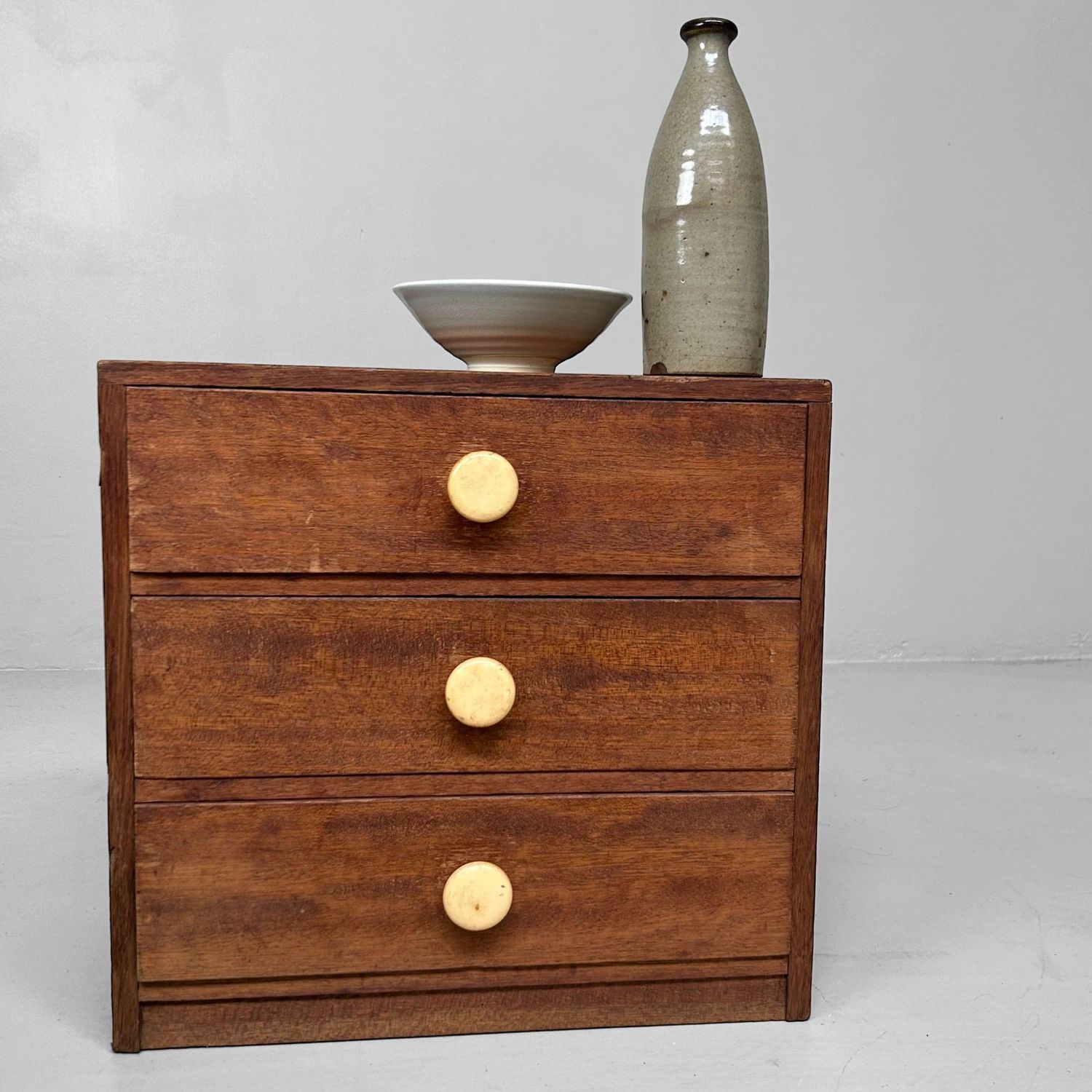 Kleine Haribako, Japans Ladekastje, Jaren '50.