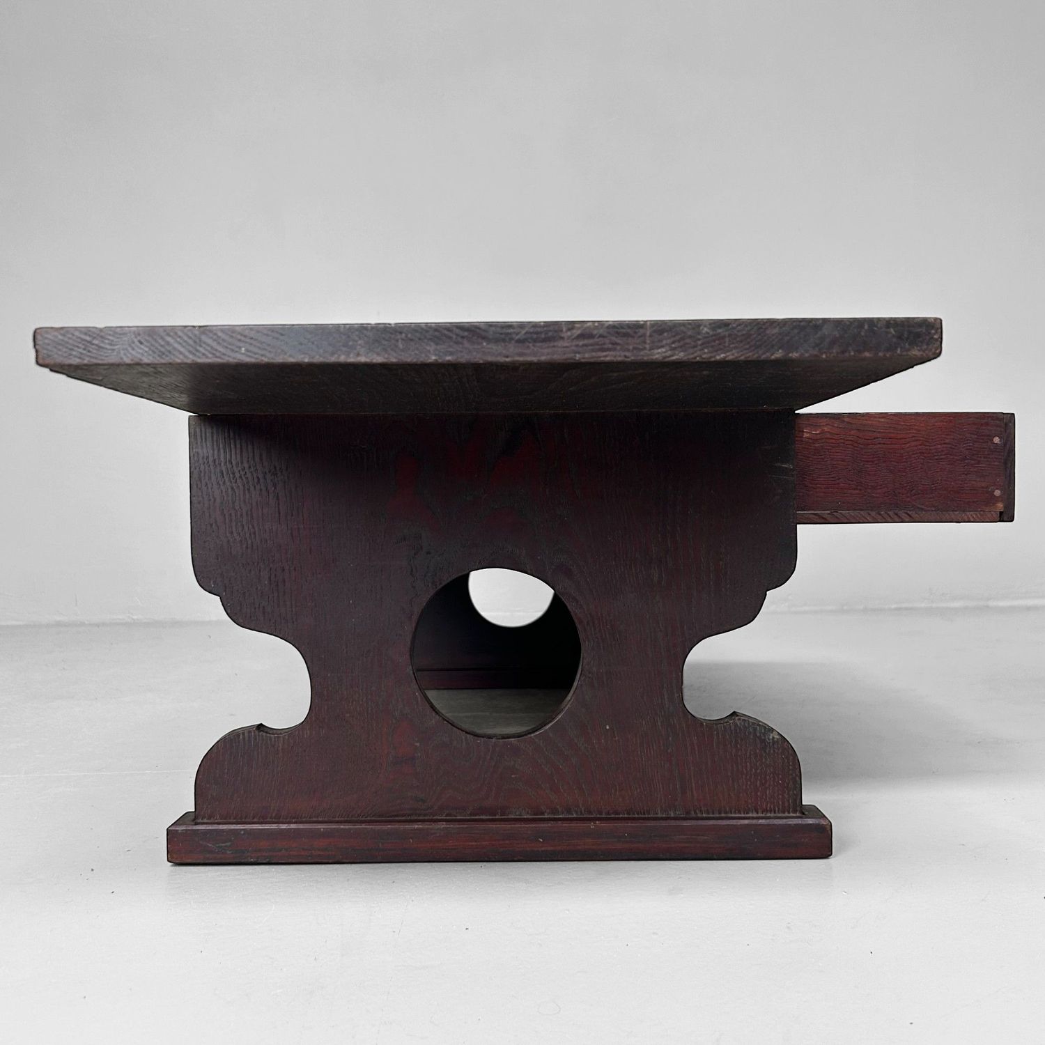 ​Minimalistische Japanse Shosai-Ki, Antieke Schrijftafel, Meiji-periode.