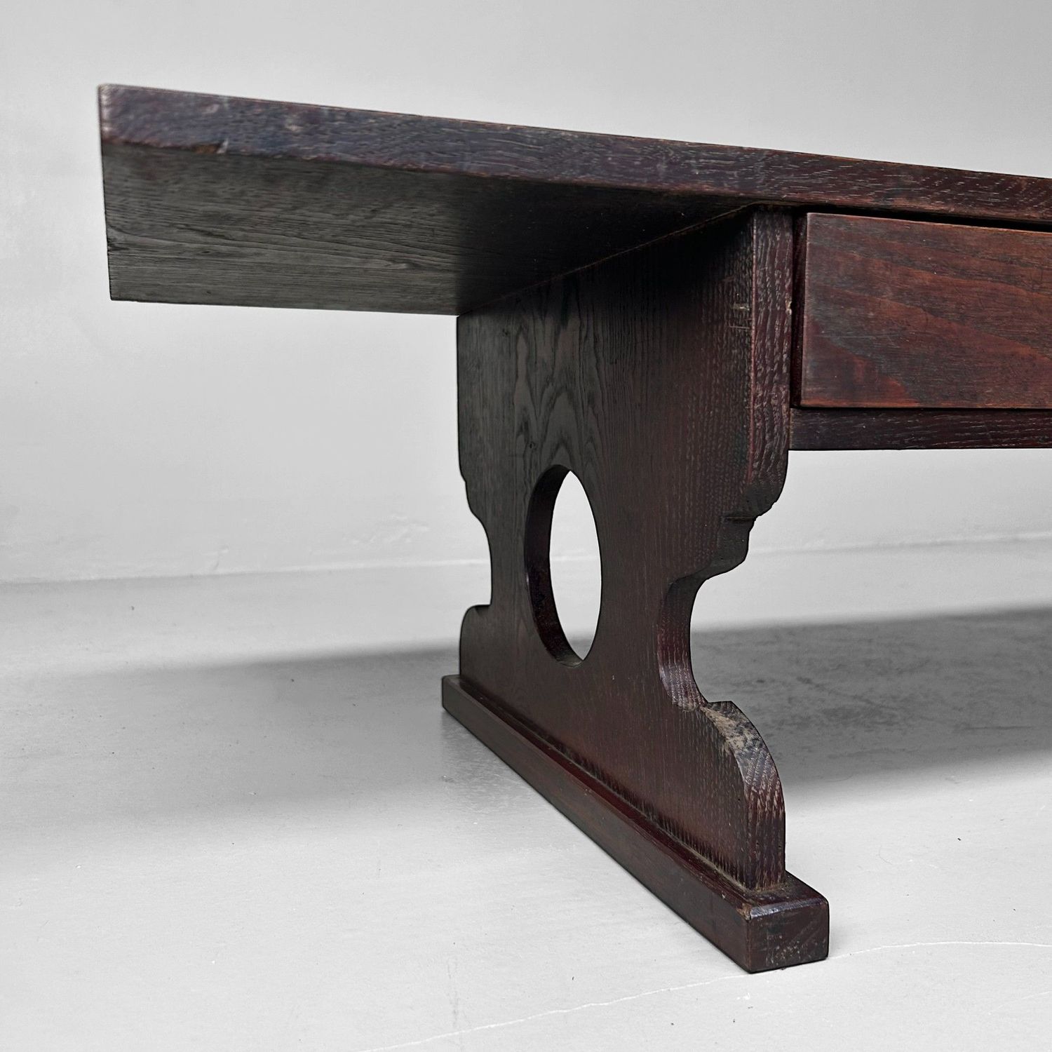 ​Minimalistische Japanse Shosai-Ki, Antieke Schrijftafel, Meiji-periode.