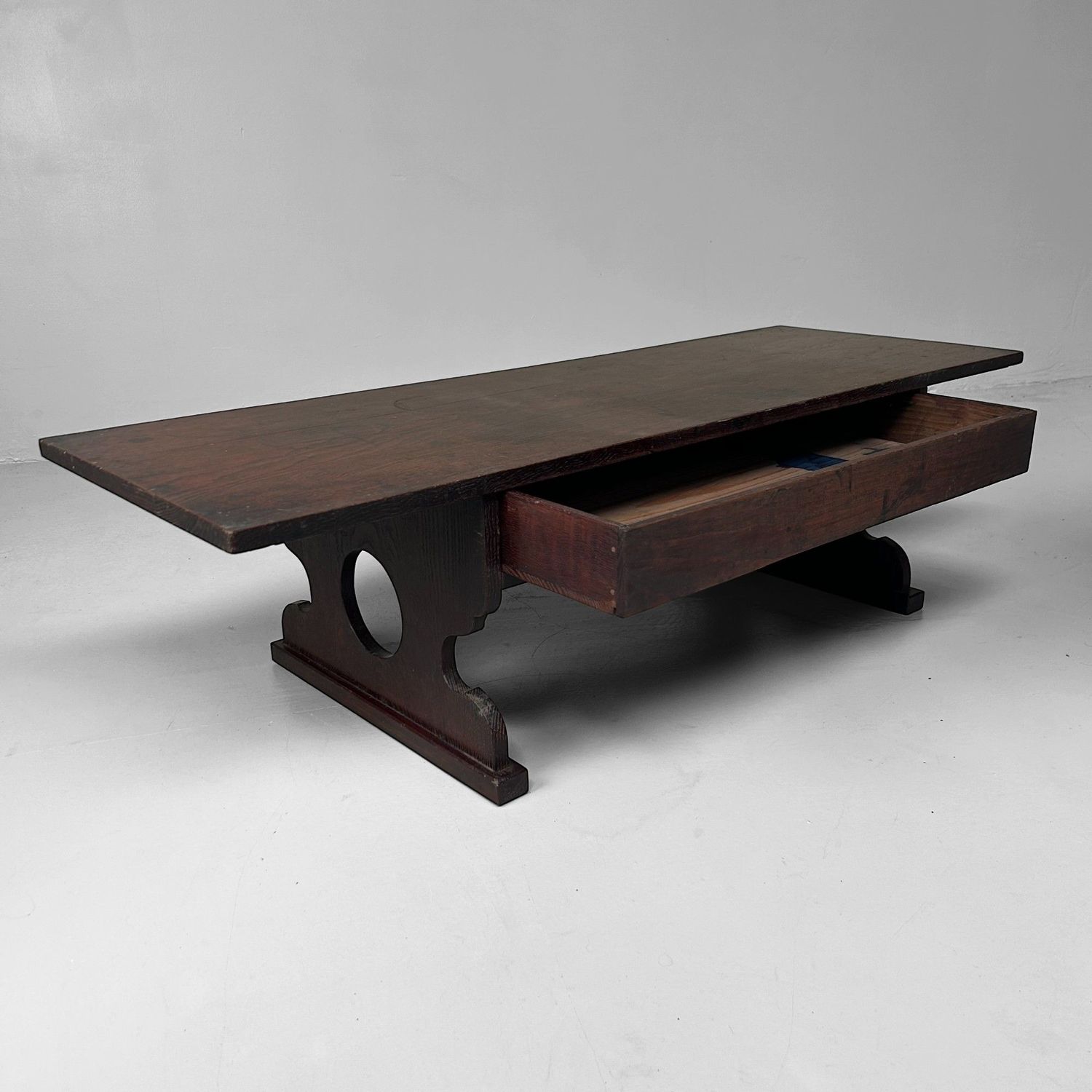 ​Minimalistische Japanse Shosai-Ki, Antieke Schrijftafel, Meiji-periode.