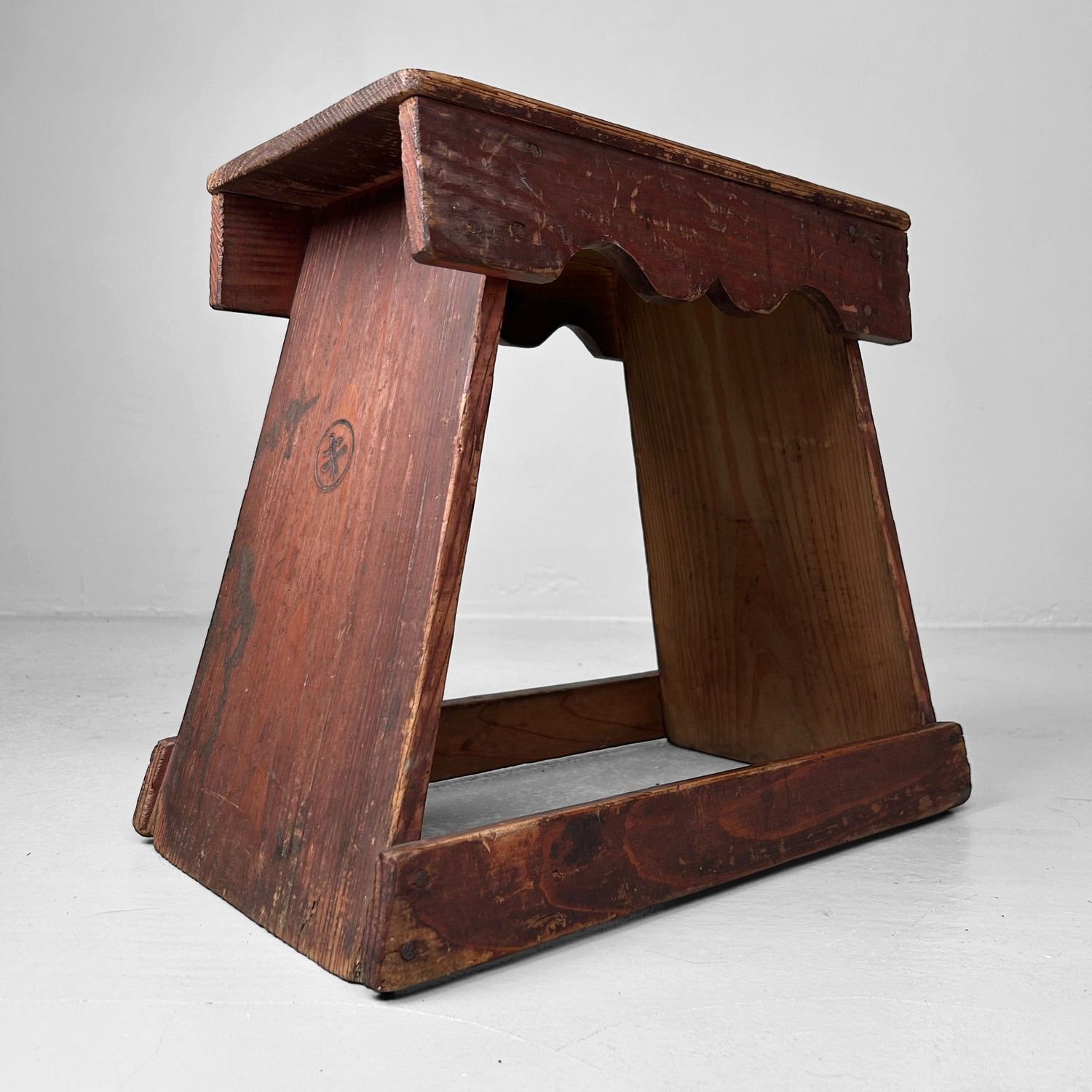 Minimalist Fumidai, Wooden Step Stool, 1920s, Japan.