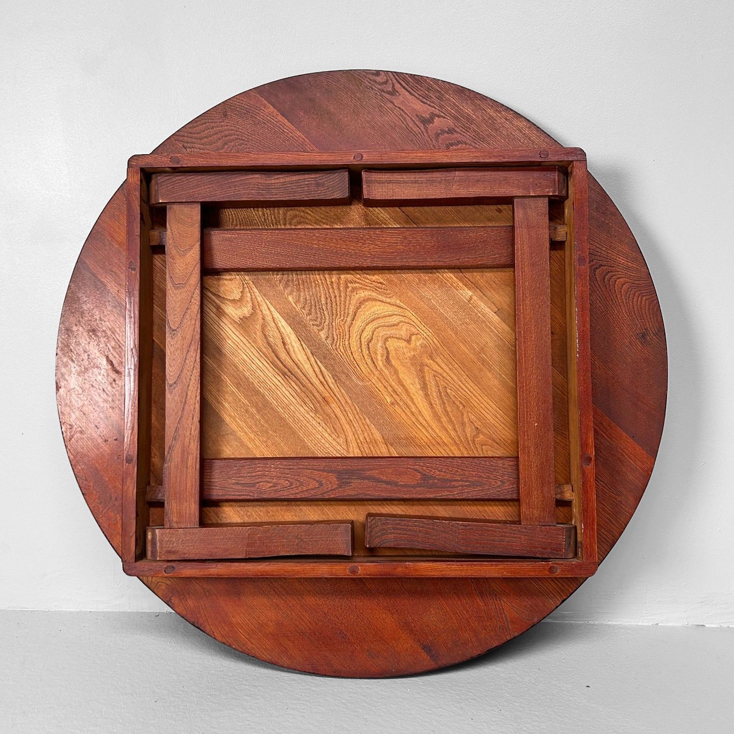 Traditionele Ronde Lage Tafel, Shōwa-periode, Japan.