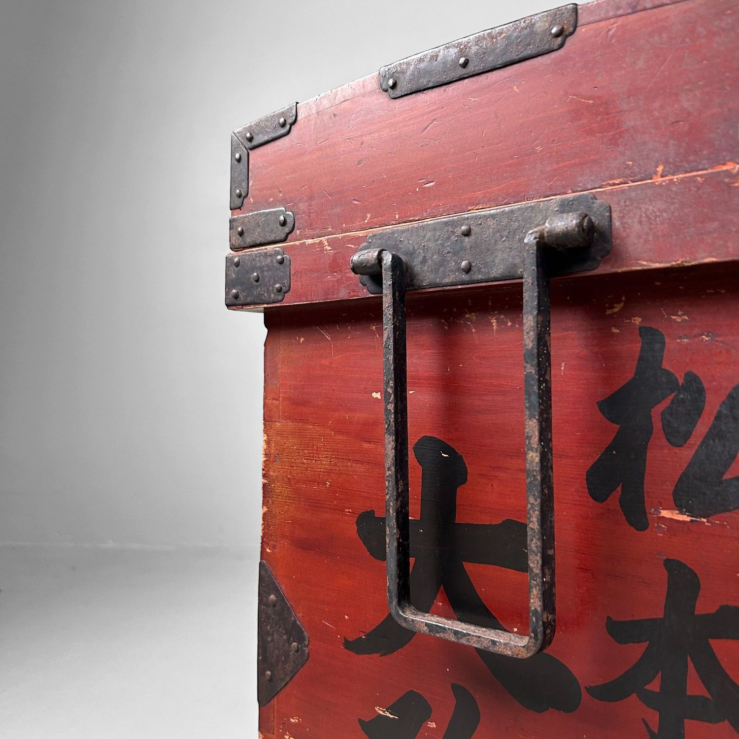 Antieke Japanse Munitiekist, Matsumoto, Vroege Meiji-periode. Antieke Japanse Munitiekist, Matsumoto, Vroege Meiji-periode.