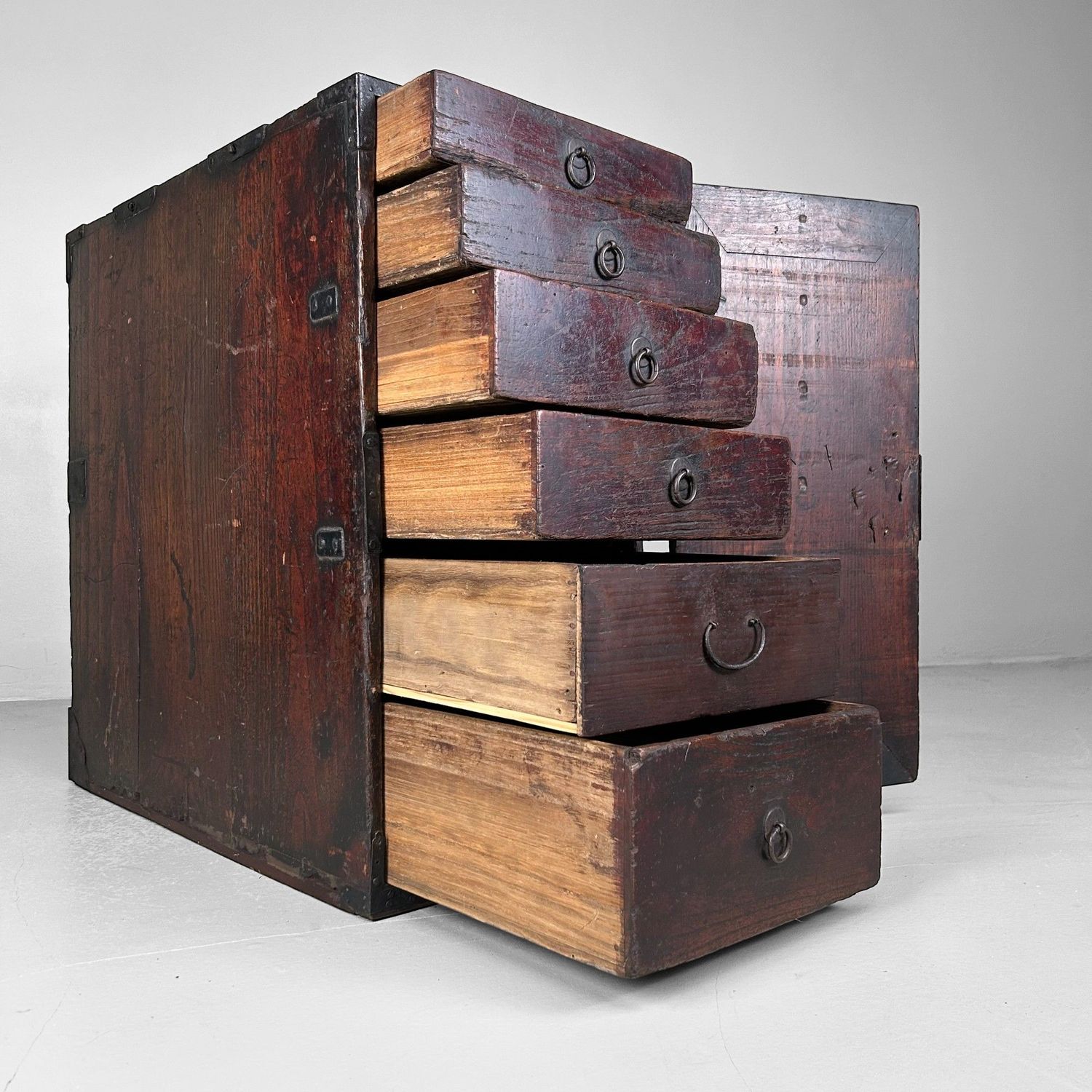 Exquisite Japanese Kodansu: Antique Storage Cabinet from the Edo Period.