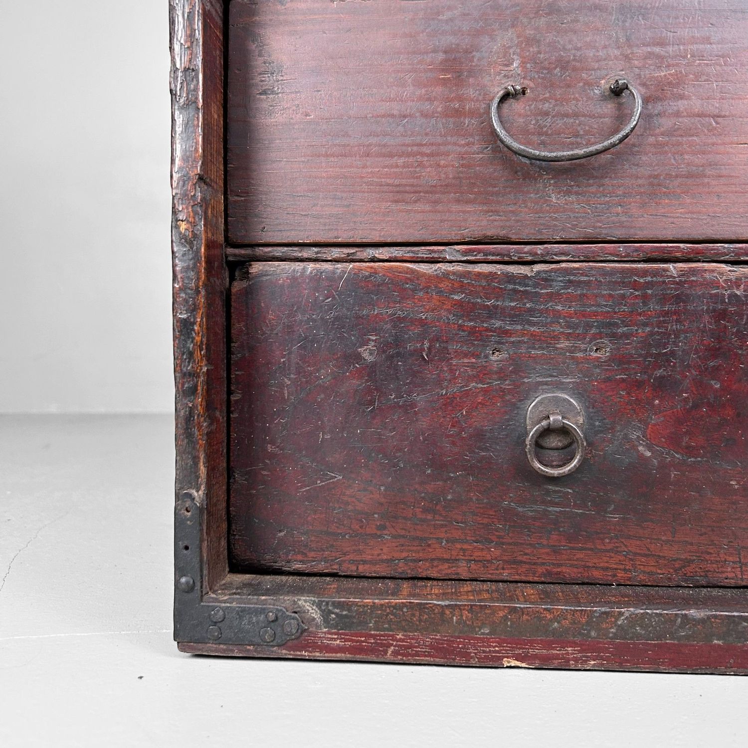 Exquisite Japanese Kodansu: Antique Storage Cabinet from the Edo Period.