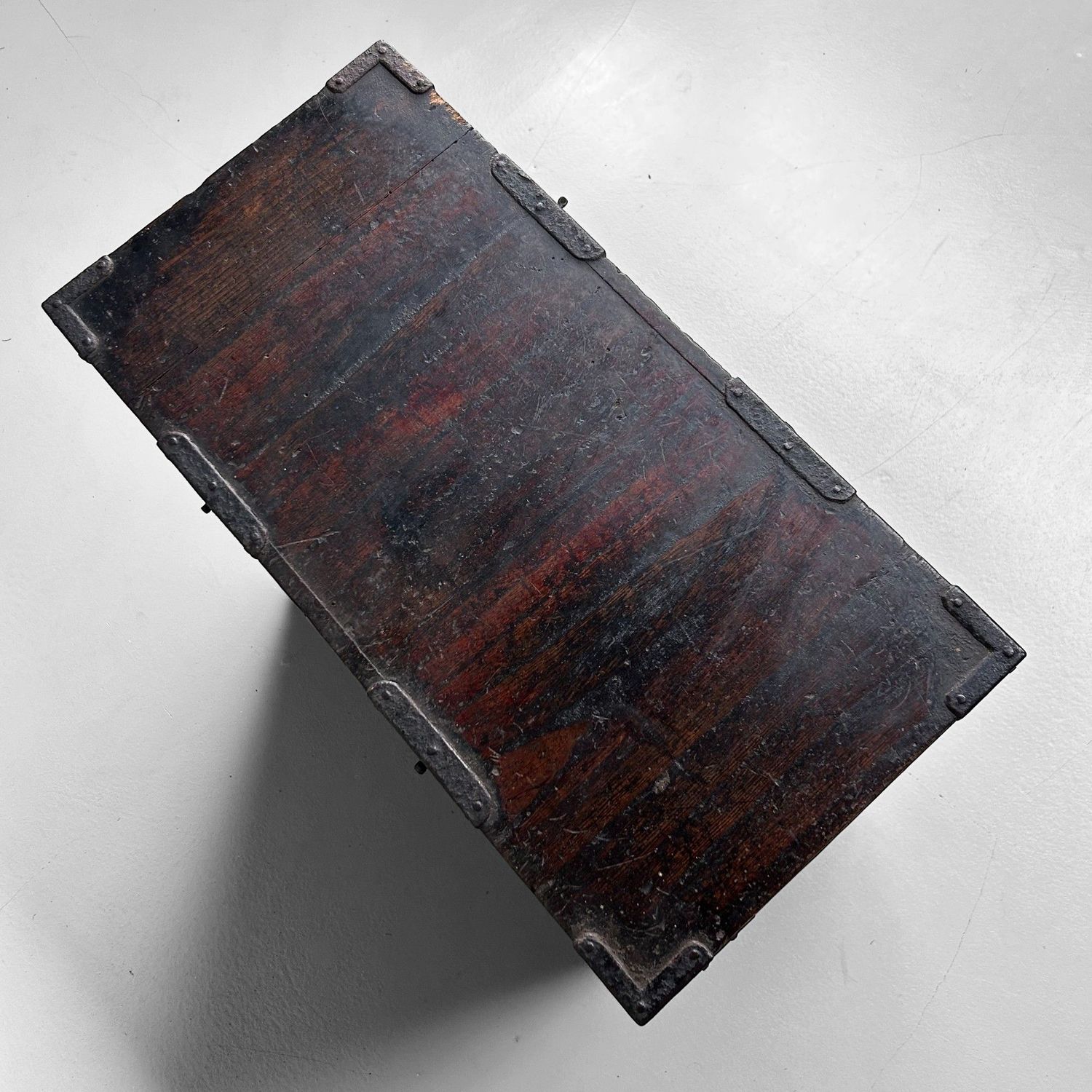 Exquisite Japanese Kodansu: Antique Storage Cabinet from the Edo Period.