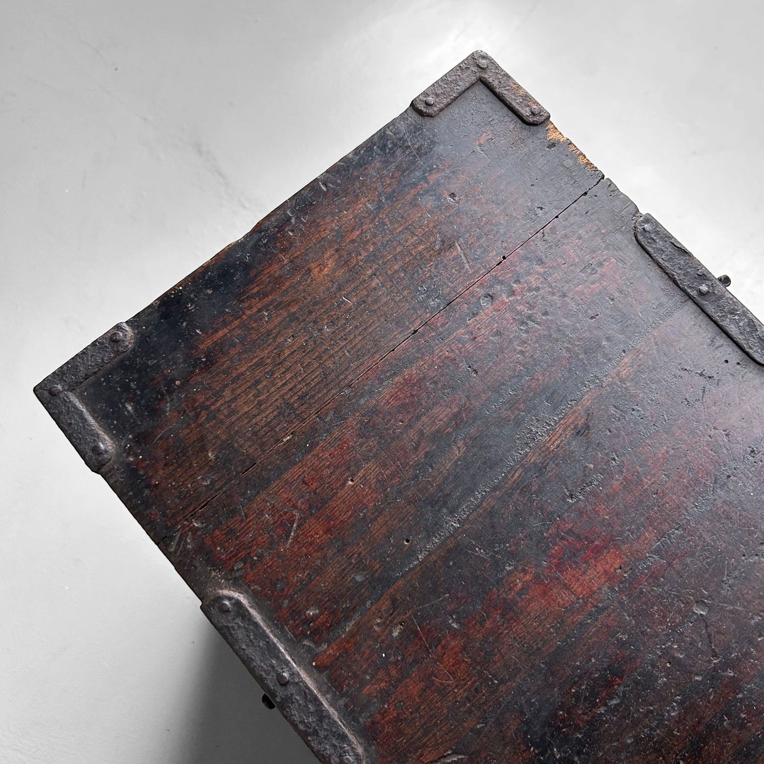 Exquisite Japanese Kodansu: Antique Storage Cabinet from the Edo Period.