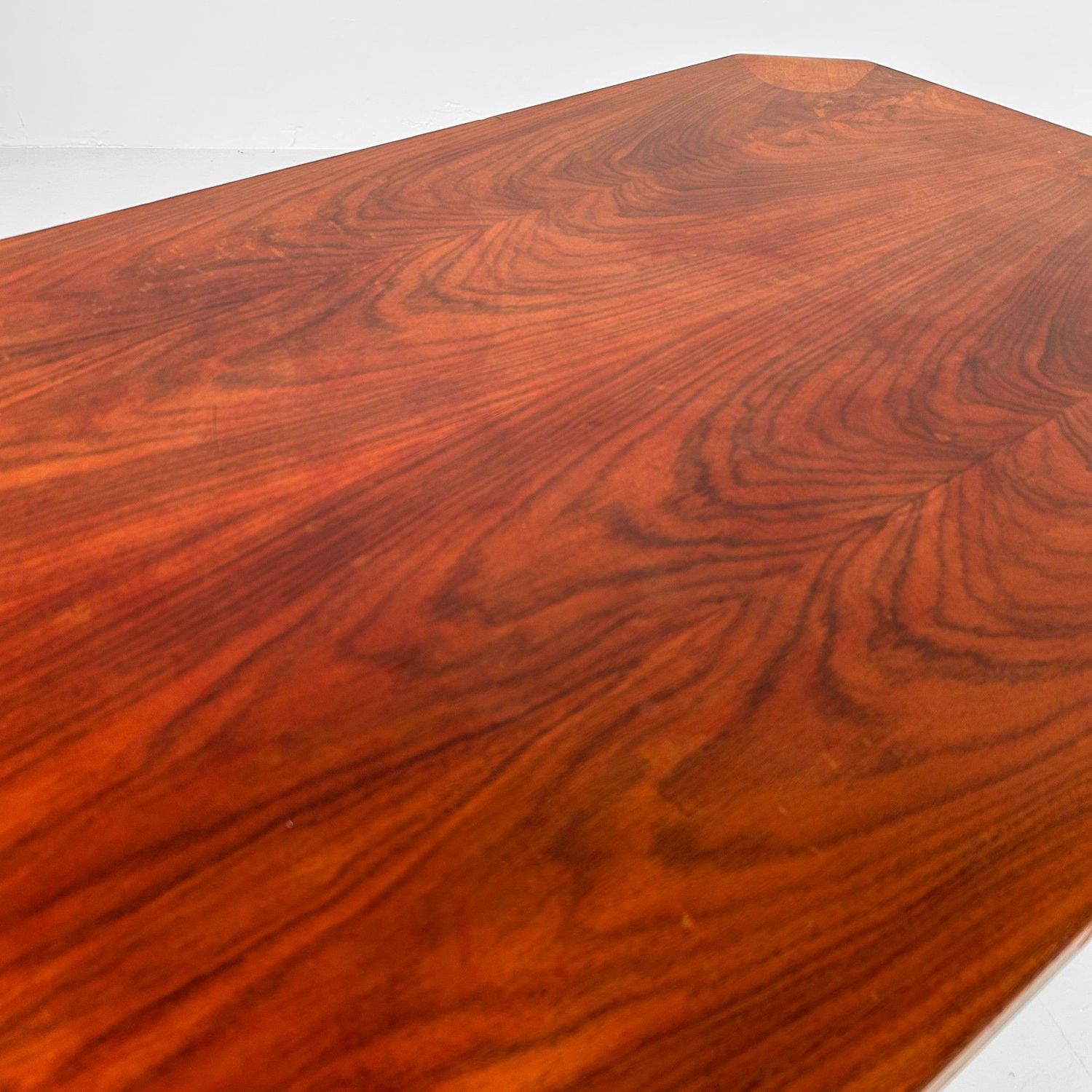 Japanse Lage Tafel door Saburo Inui voor Tendo Mokko, jaren '60.