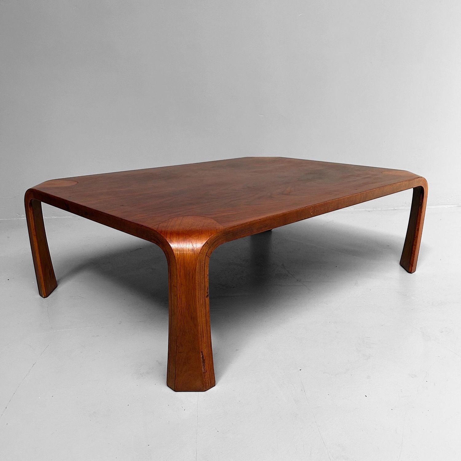 Japanse Lage Tafel door Saburo Inui voor Tendo Mokko, jaren '60.